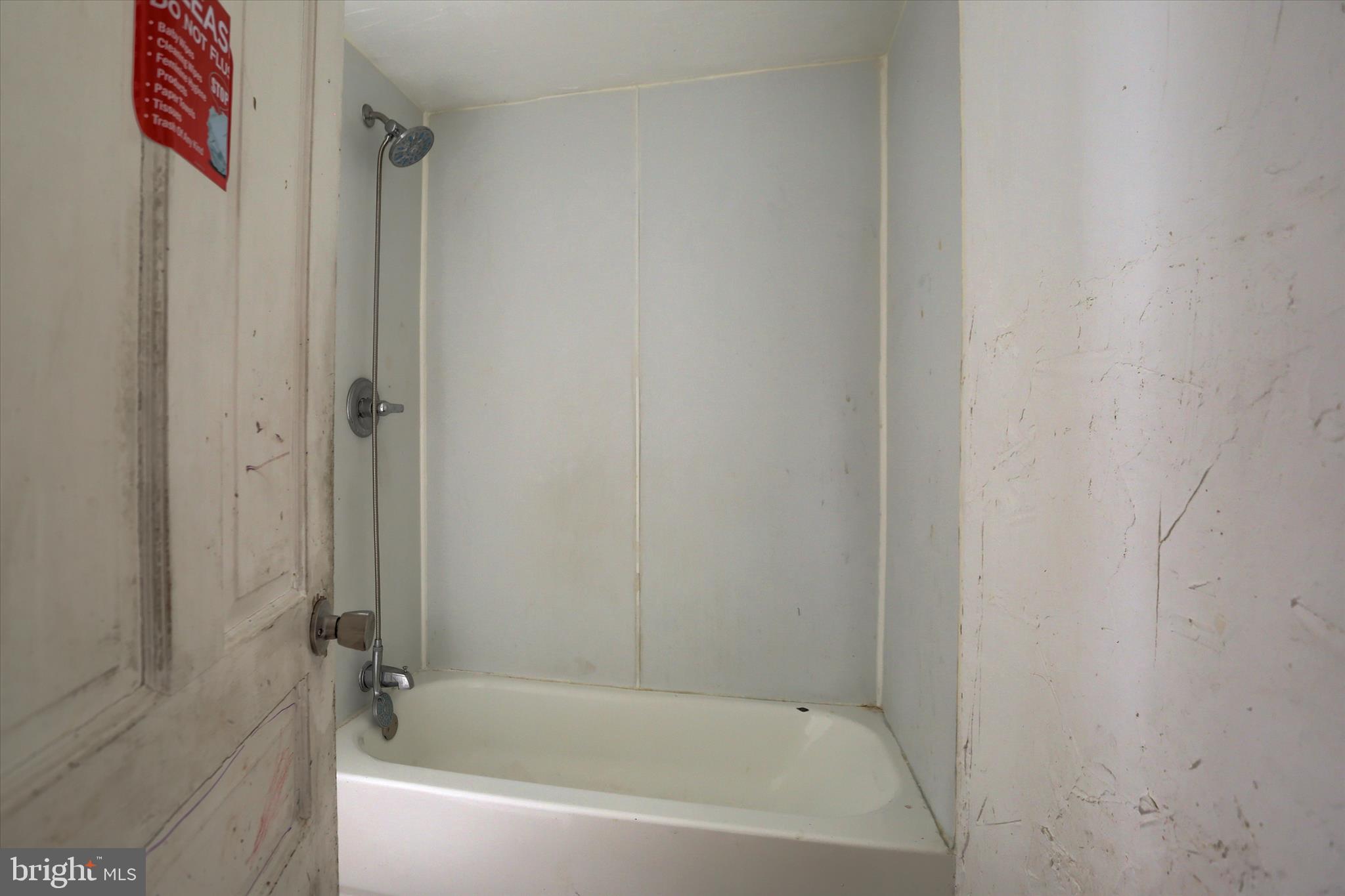 WEST END - Residential