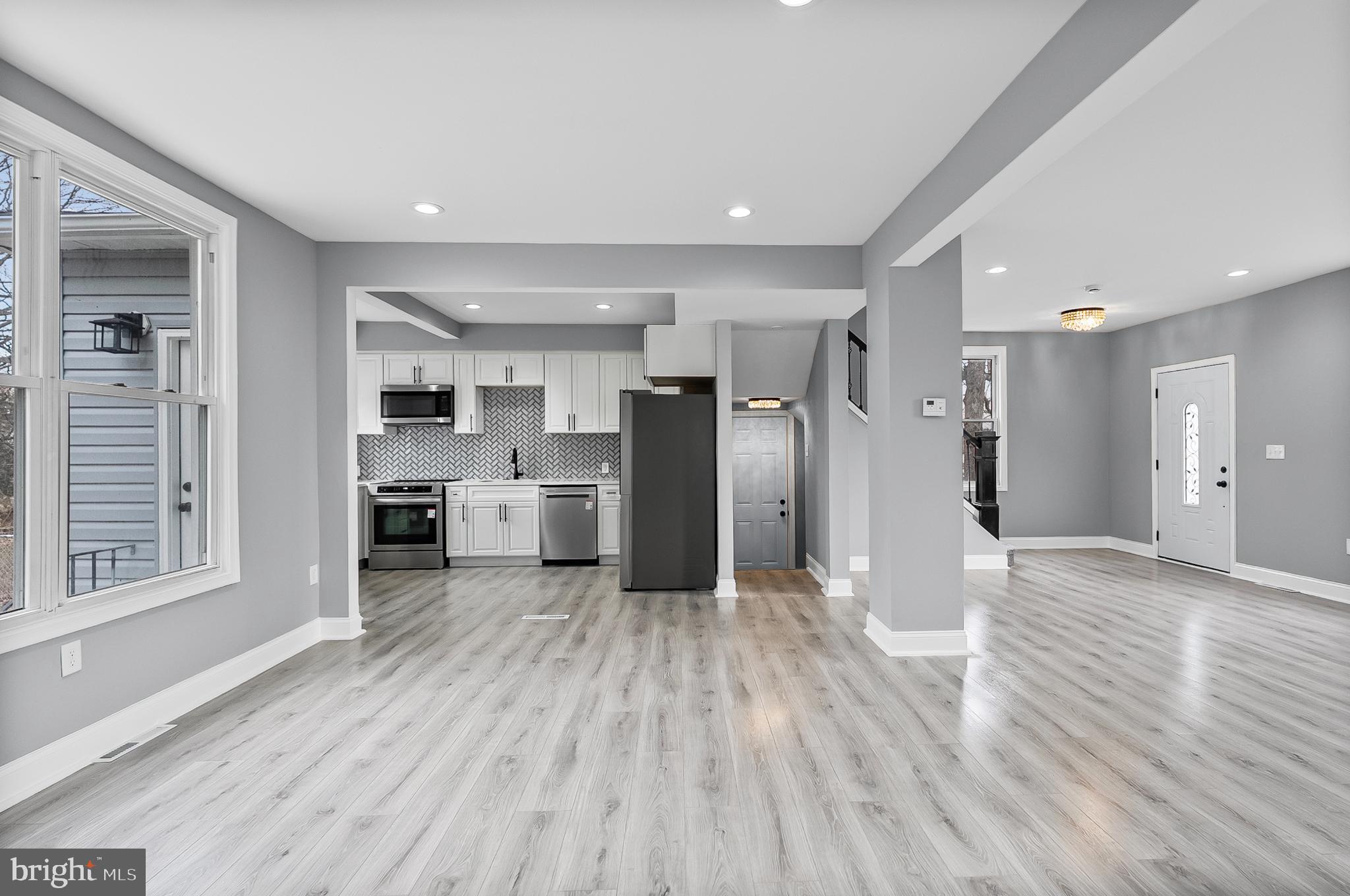 WOODBOURNE HEIGHTS - Residential