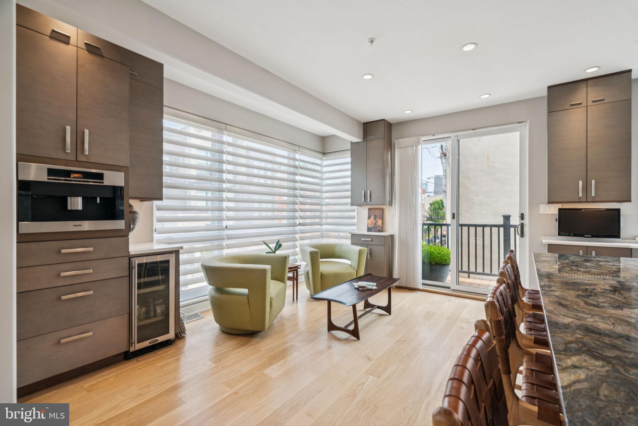 GRADUATE HOSPITAL - Residential