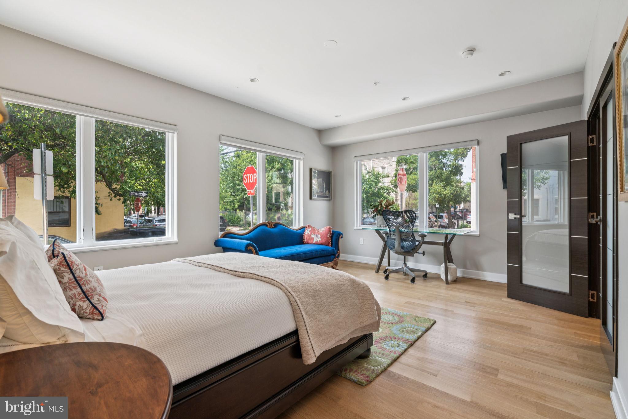 GRADUATE HOSPITAL - Residential