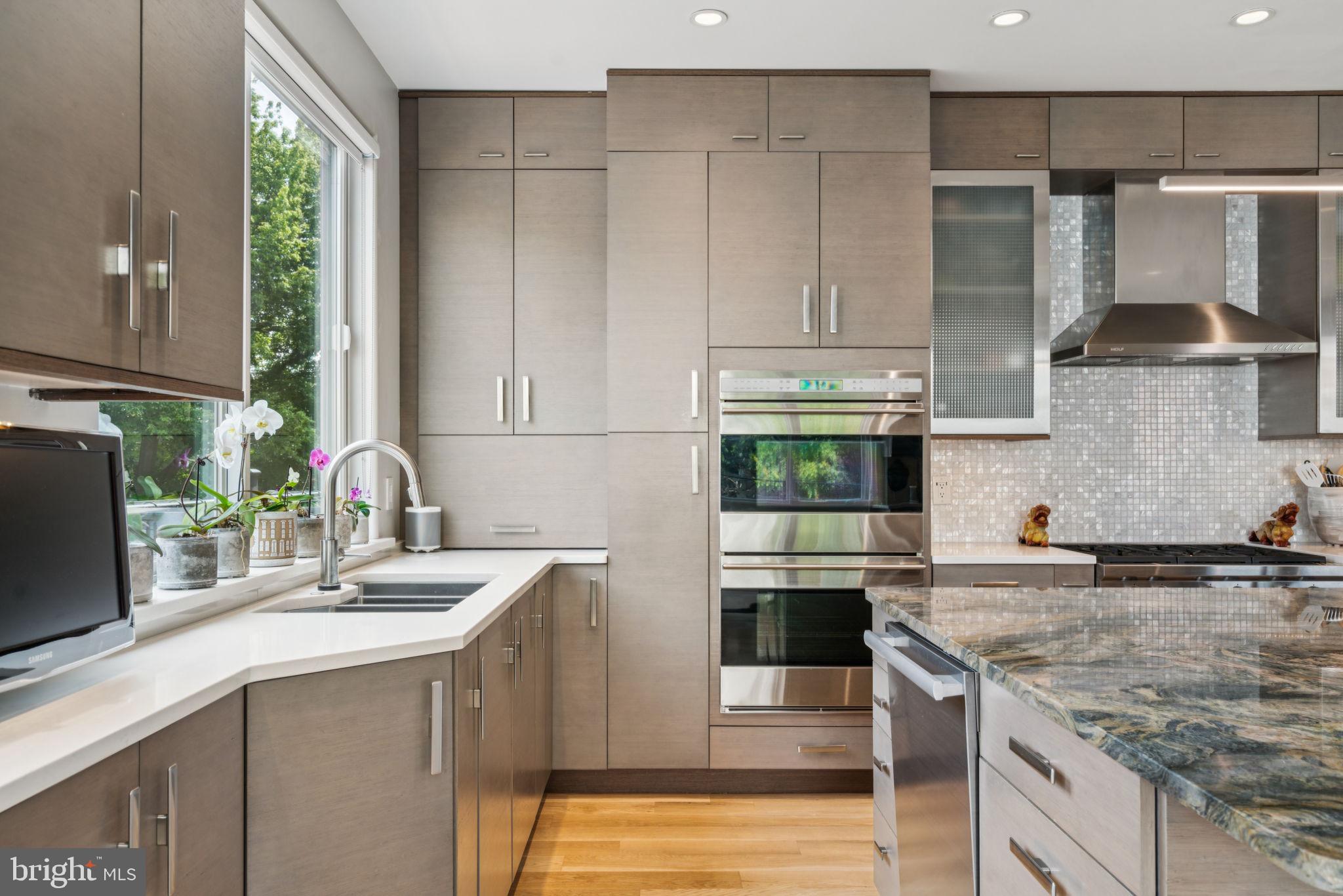 GRADUATE HOSPITAL - Residential