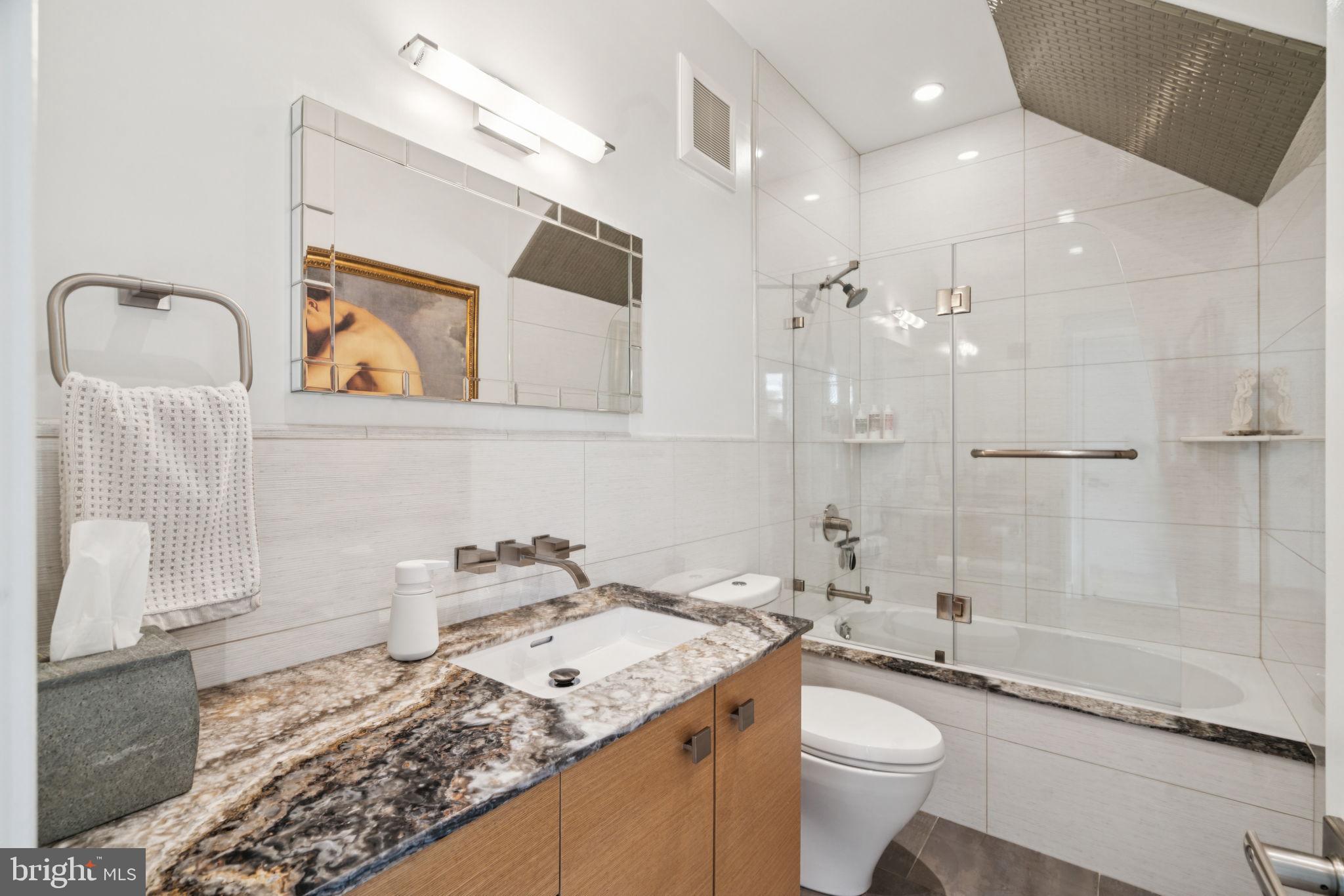 GRADUATE HOSPITAL - Residential