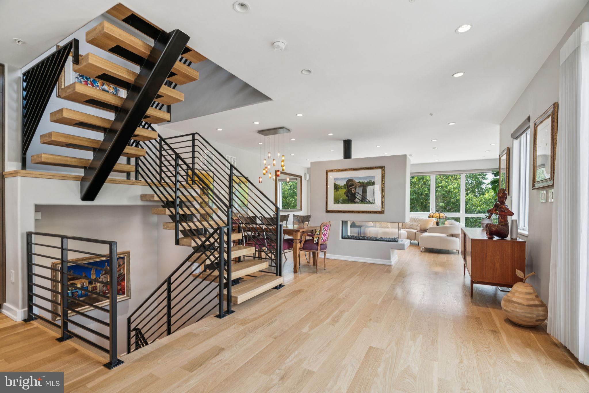 GRADUATE HOSPITAL - Residential