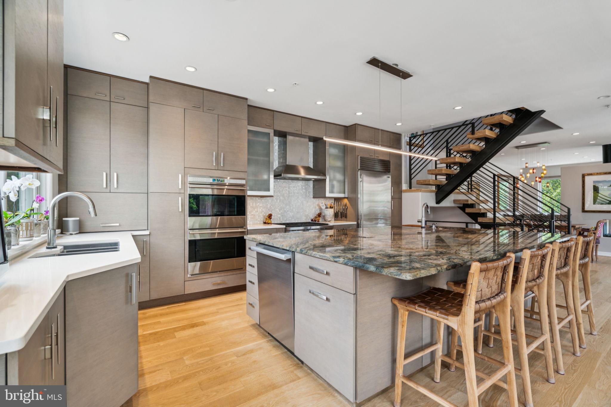 GRADUATE HOSPITAL - Residential