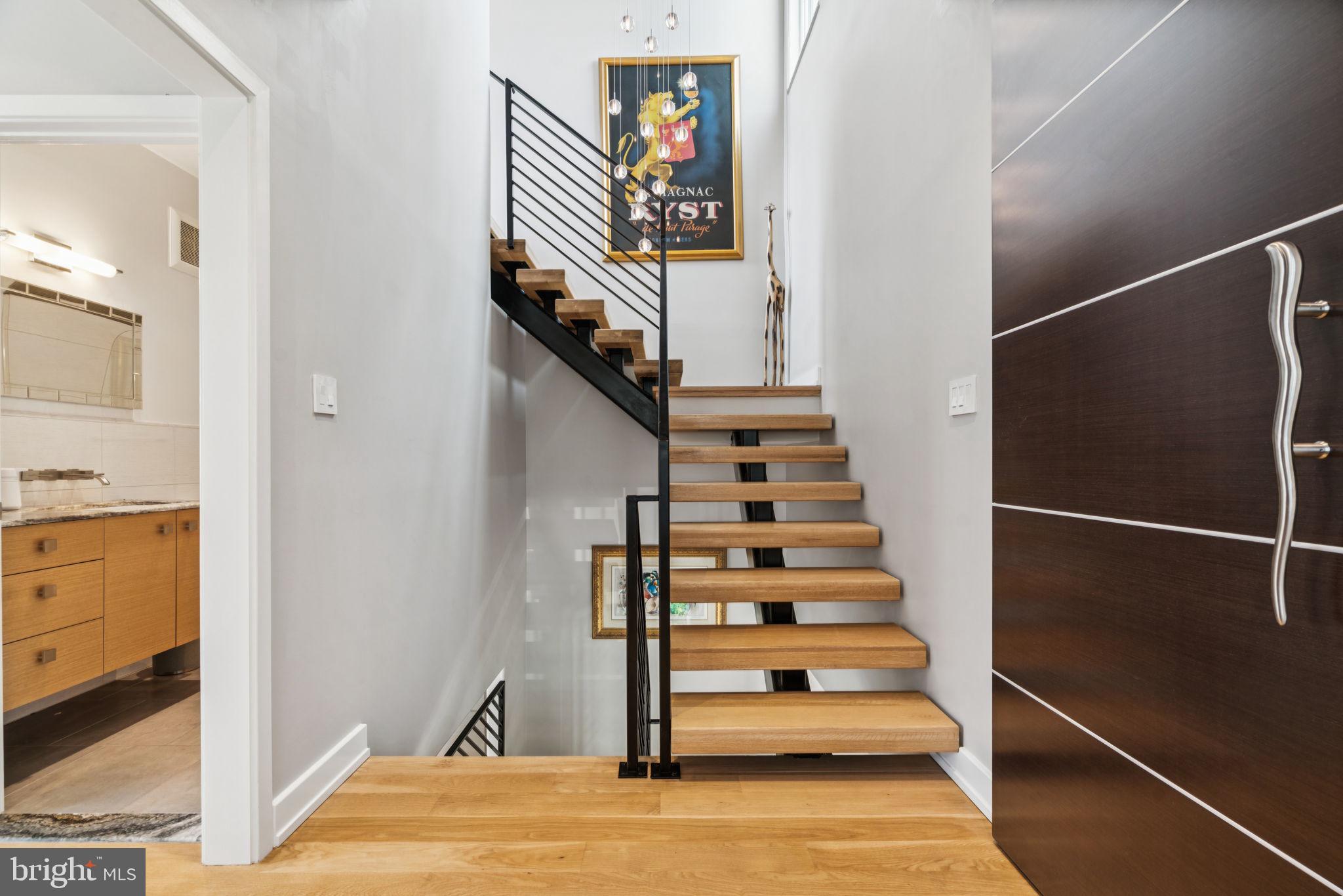 GRADUATE HOSPITAL - Residential