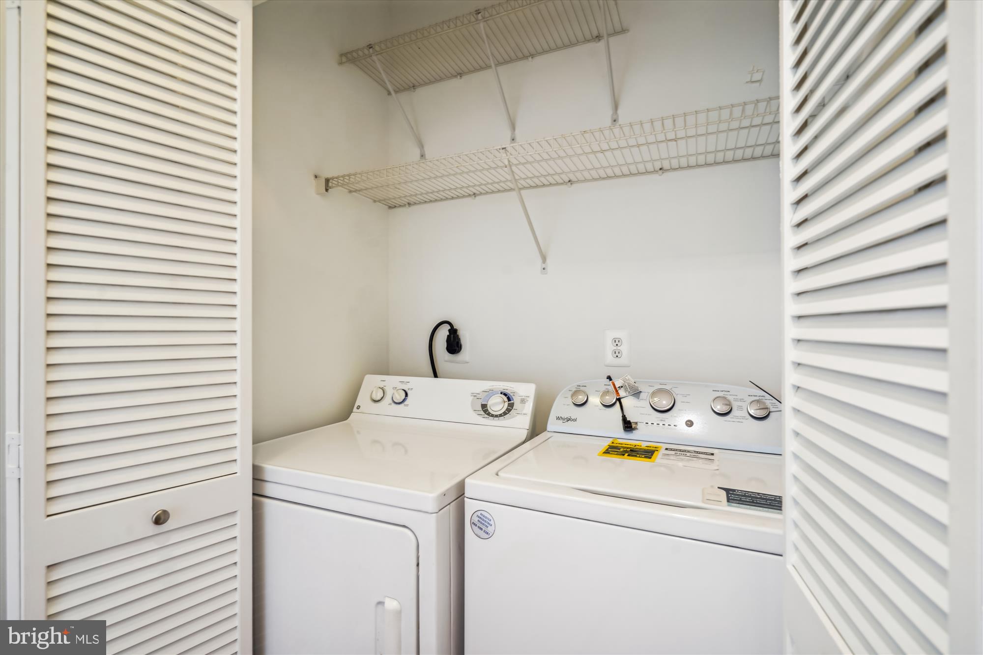 FAIRFAX RIDGE CONDOS - Residential Lease