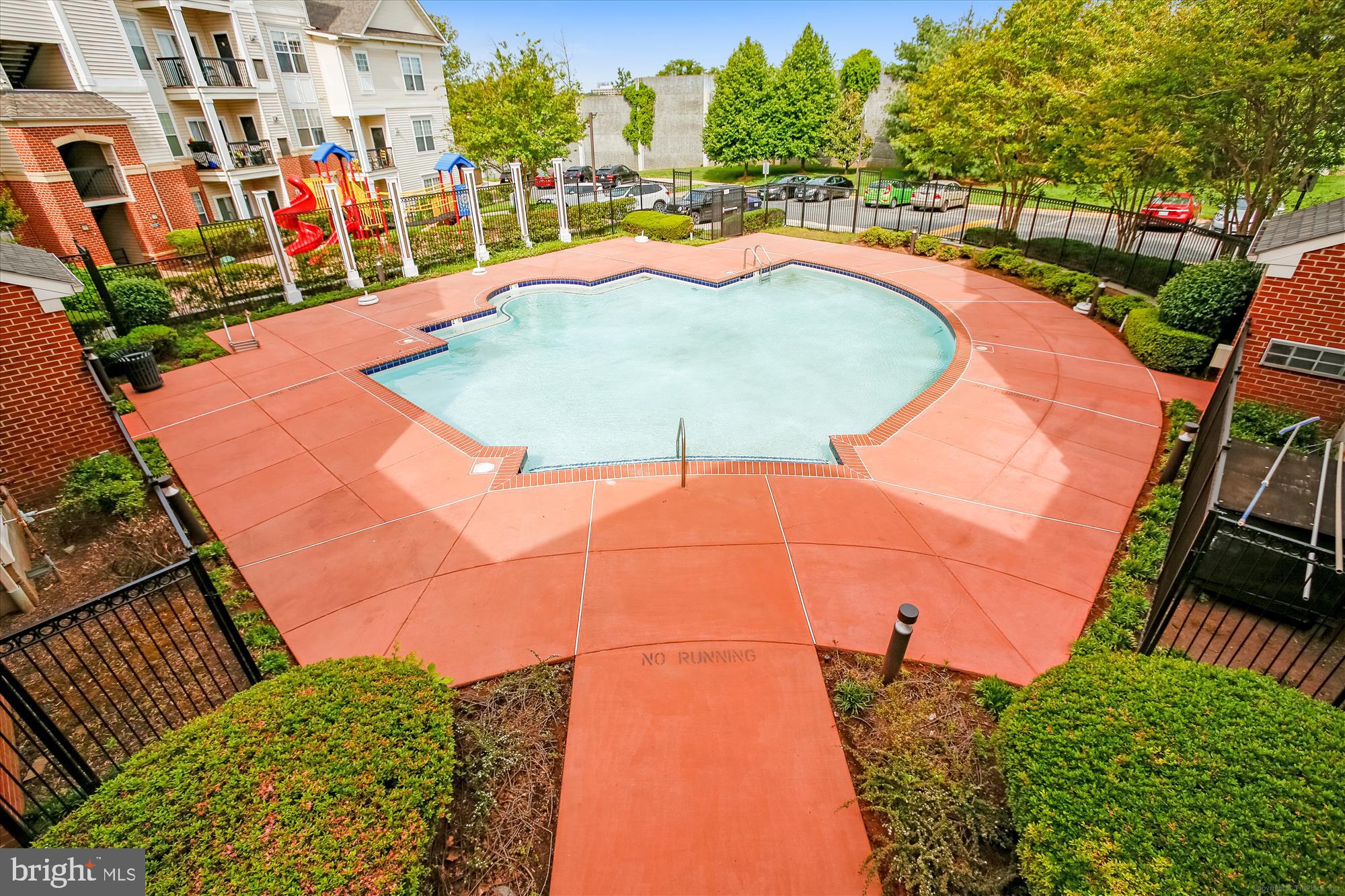 FAIRFAX RIDGE CONDOS - Residential Lease