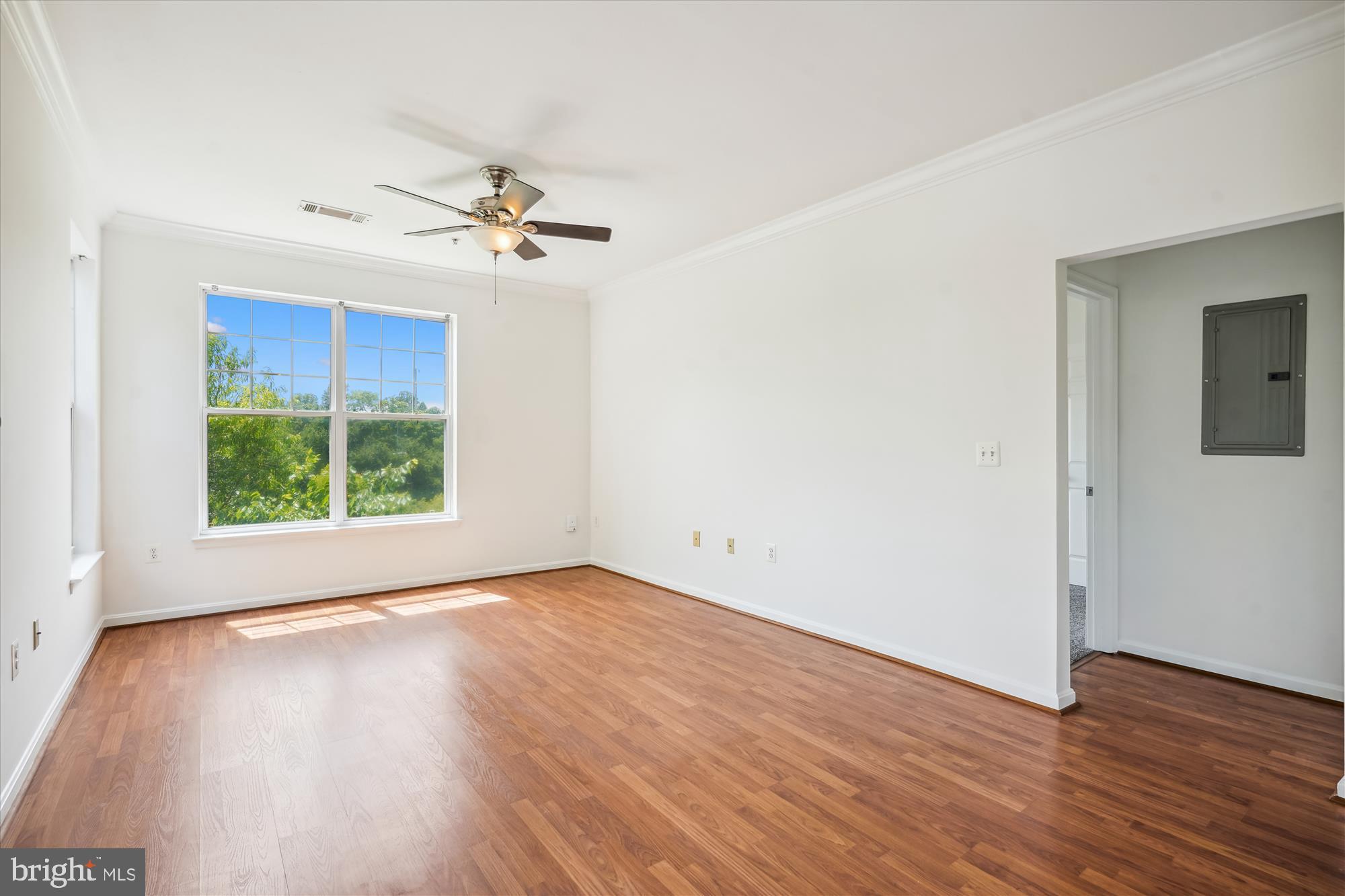 FAIRFAX RIDGE CONDOS - Residential Lease