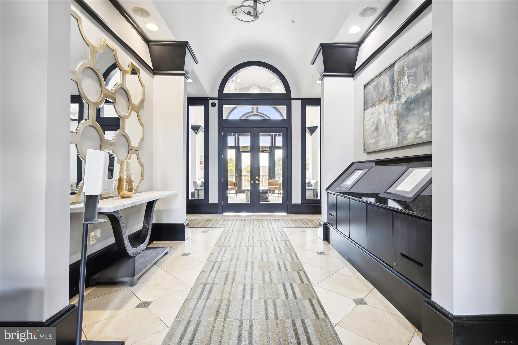 FAIRFAX RIDGE CONDOS - Residential Lease