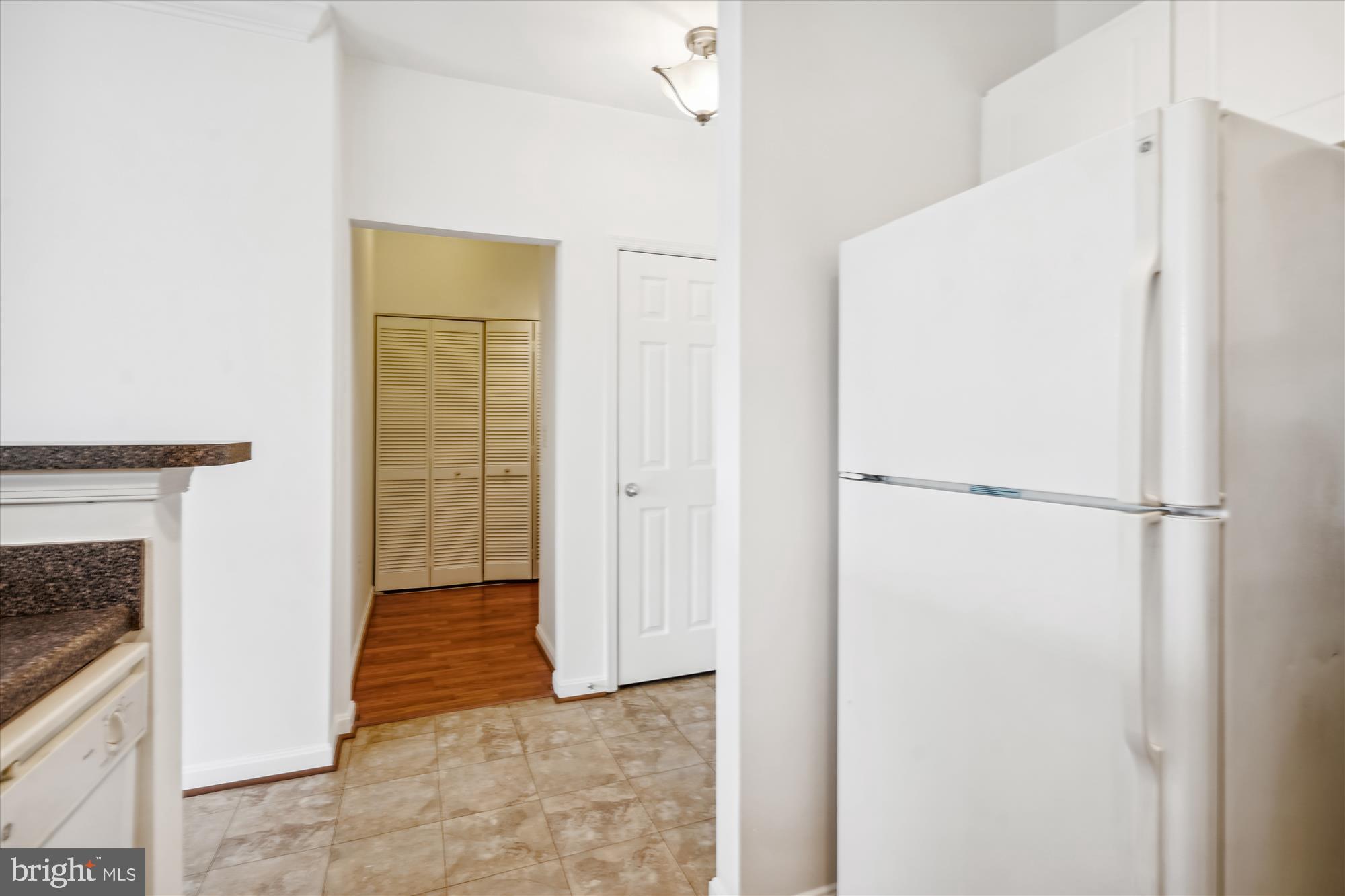 FAIRFAX RIDGE CONDOS - Residential Lease