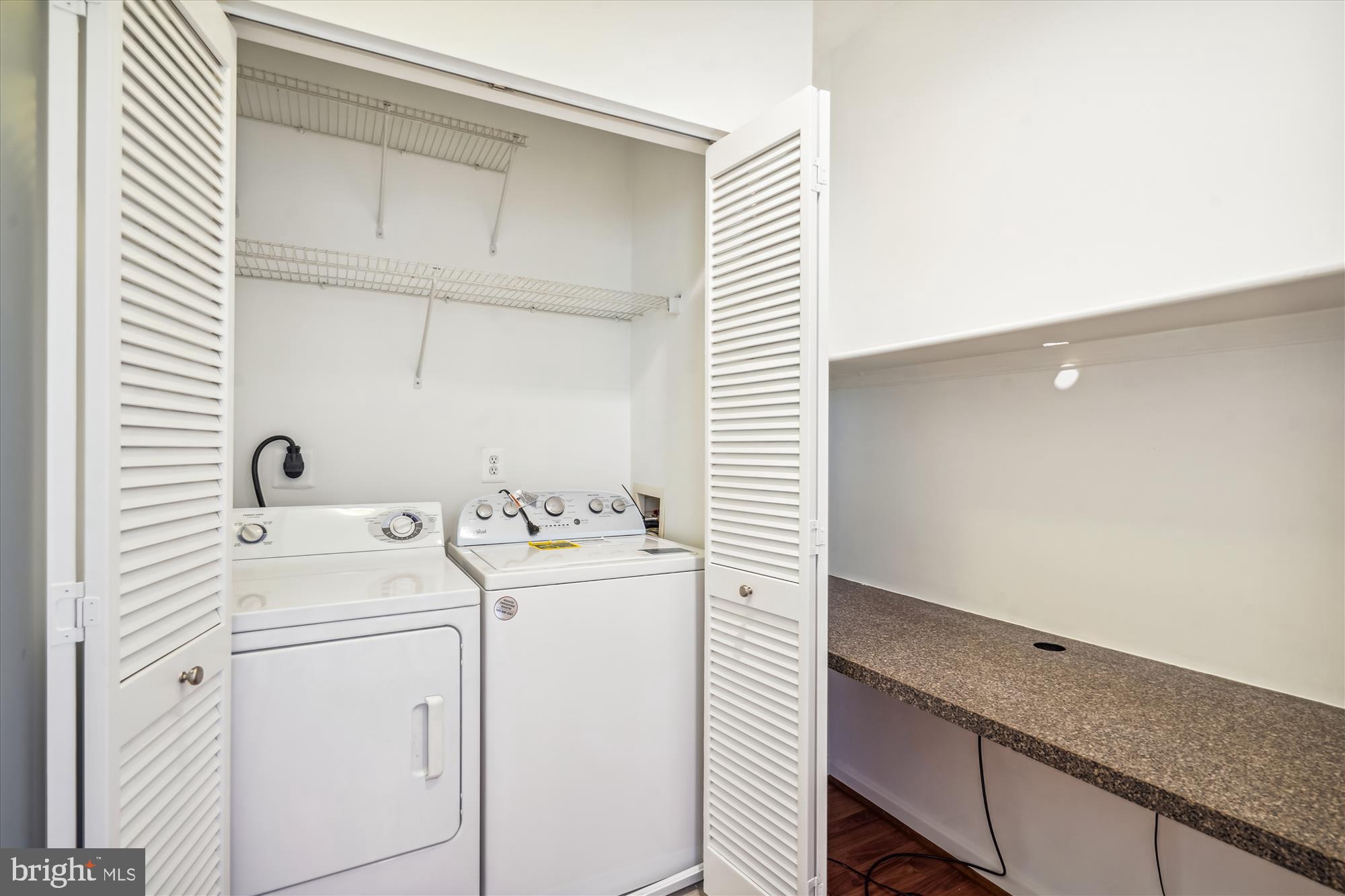 FAIRFAX RIDGE CONDOS - Residential Lease