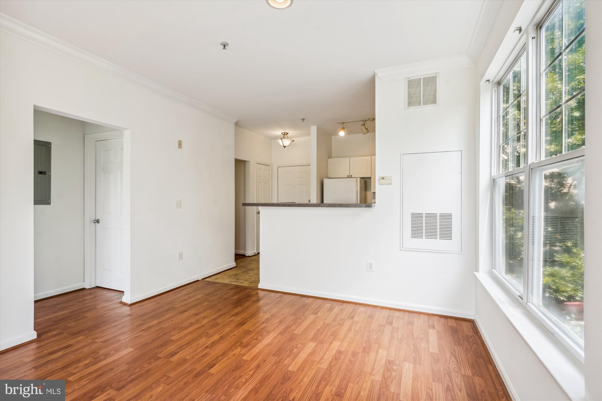 FAIRFAX RIDGE CONDOS - Residential Lease