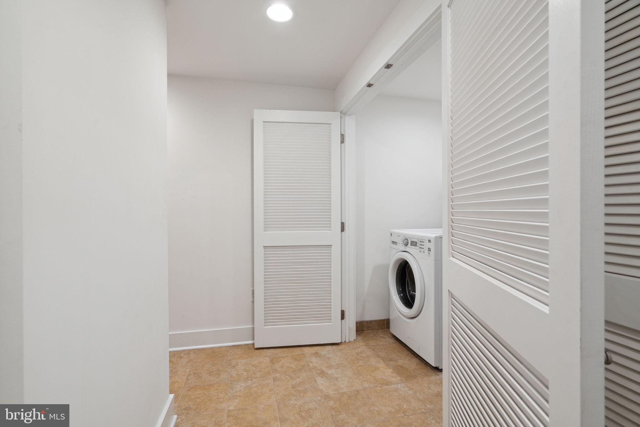 BELLA VISTA - Residential Lease