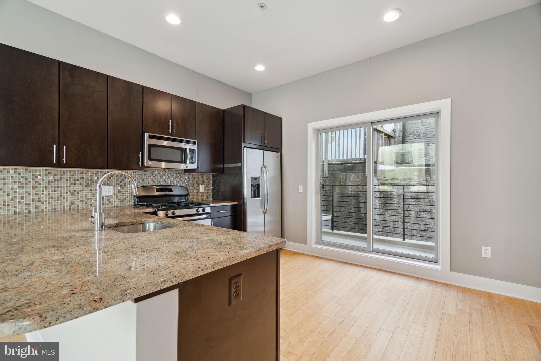 BELLA VISTA - Residential Lease