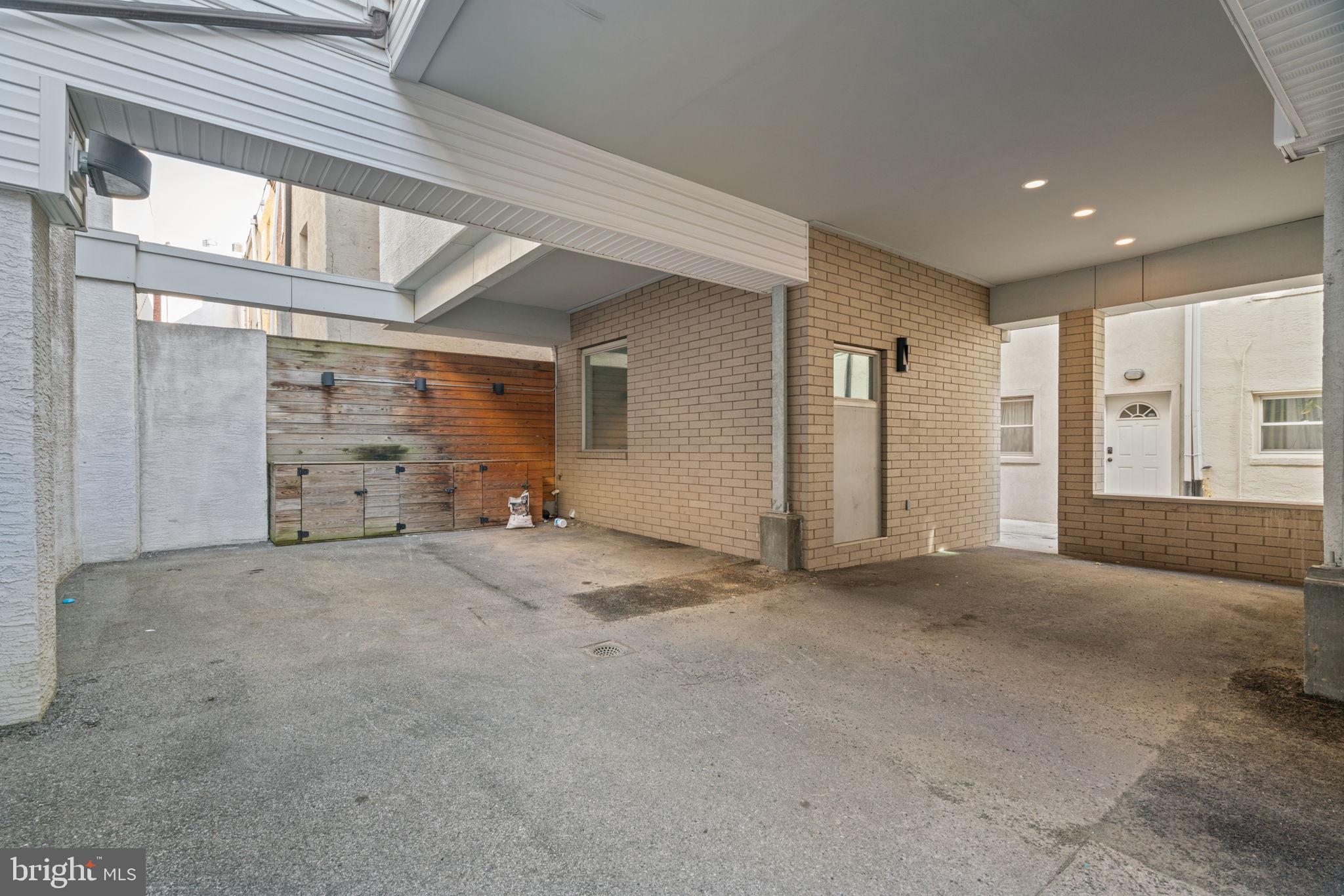 BELLA VISTA - Residential Lease