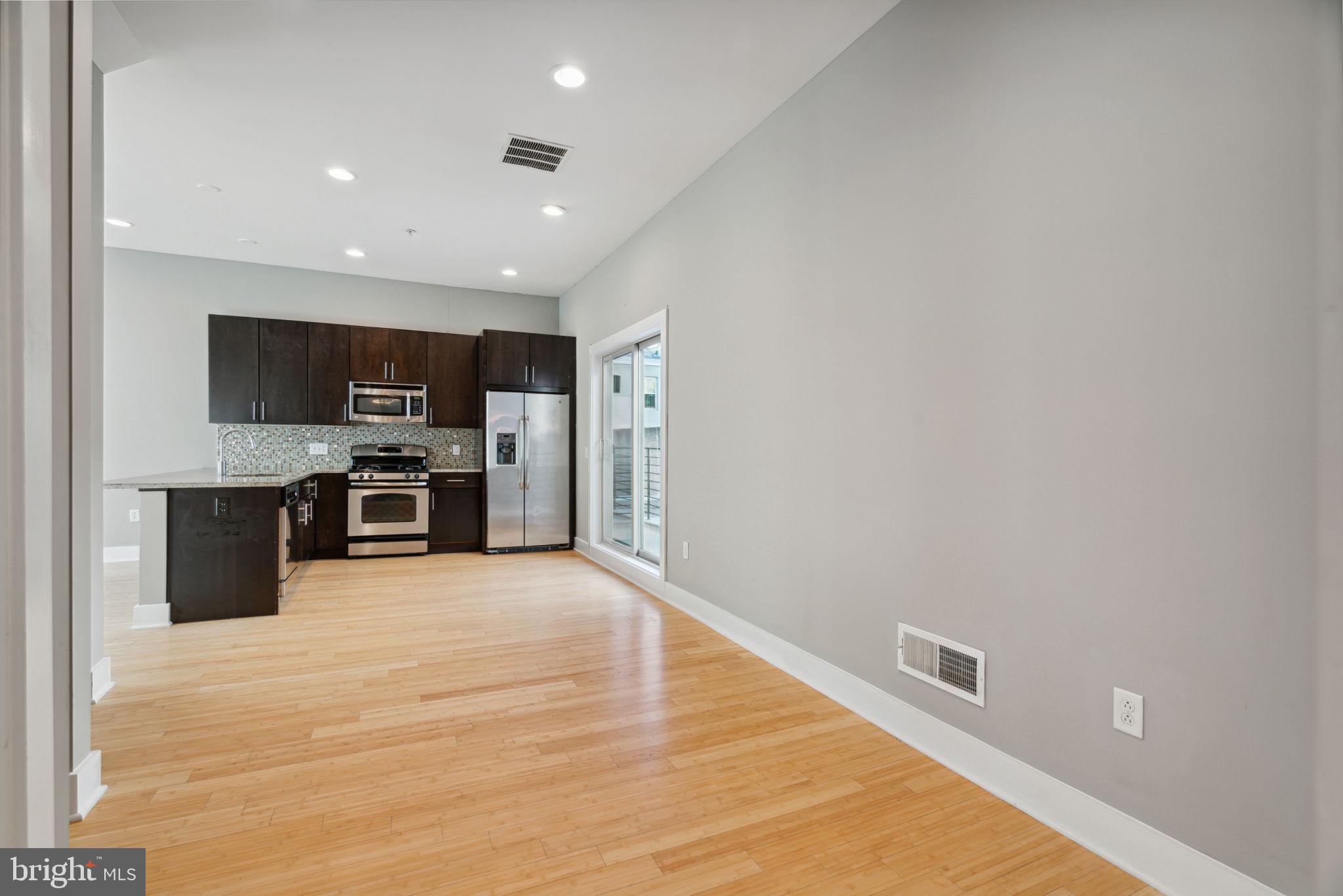 BELLA VISTA - Residential Lease