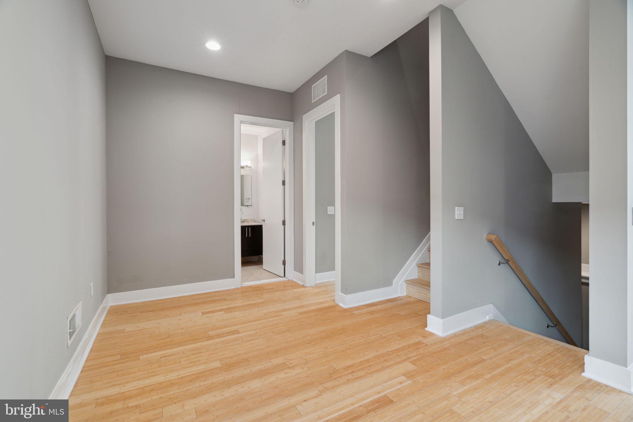 BELLA VISTA - Residential Lease