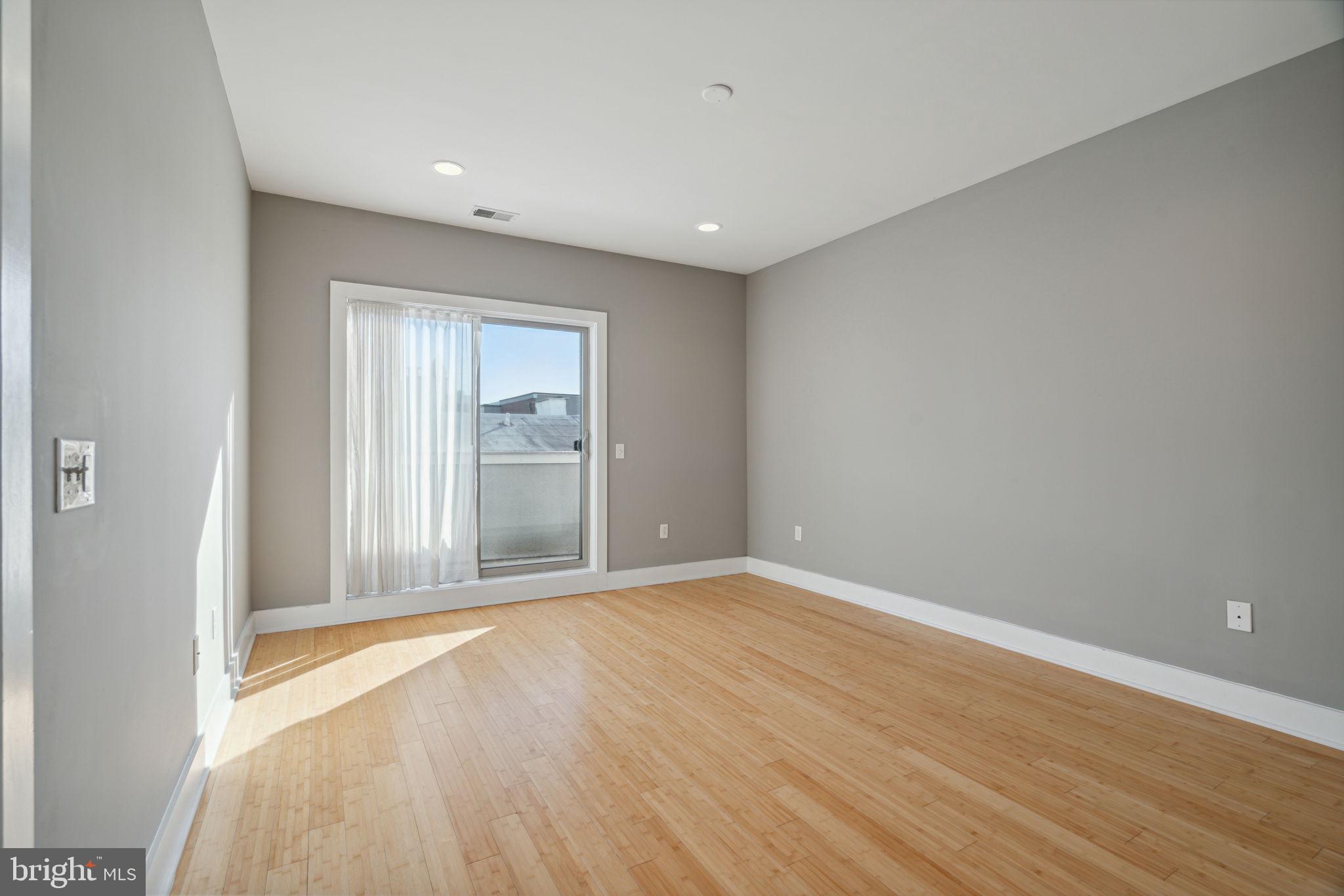 BELLA VISTA - Residential Lease