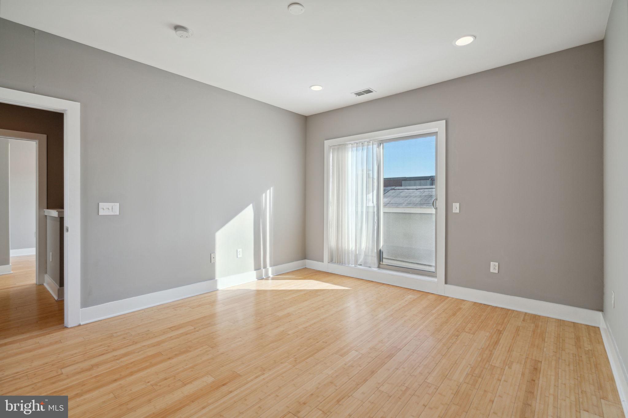 BELLA VISTA - Residential Lease