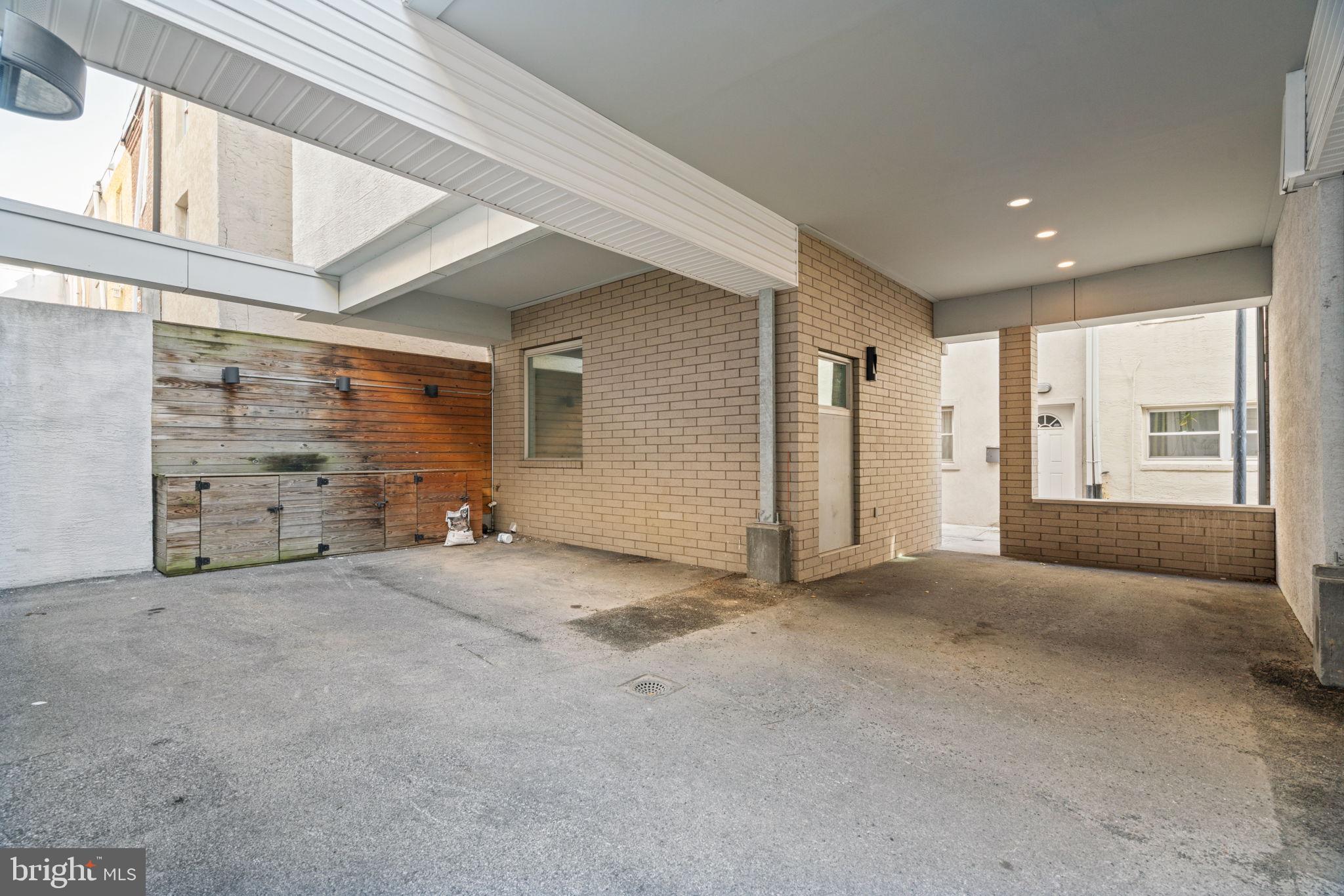 BELLA VISTA - Residential Lease