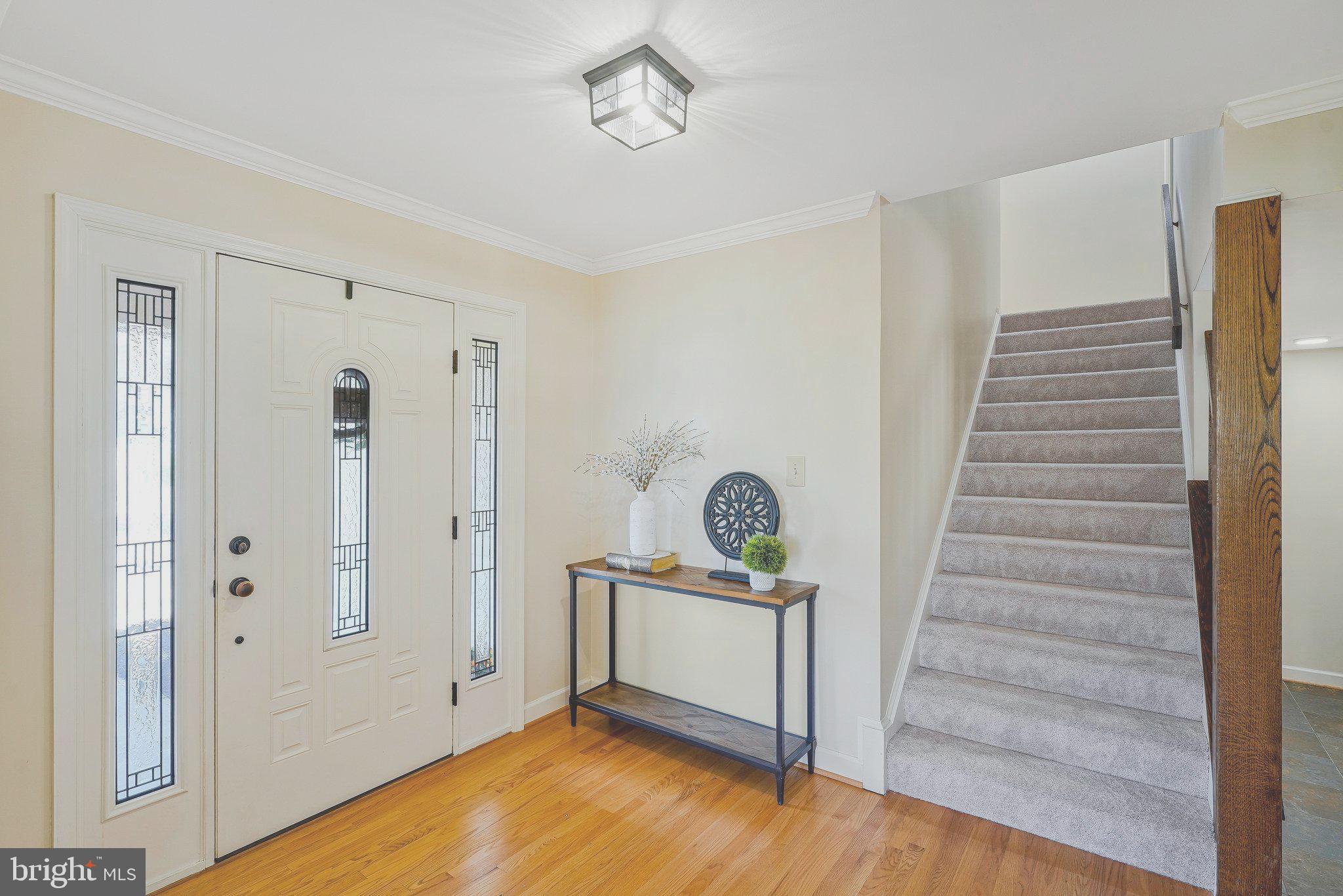 OAKTON GLEN - Residential