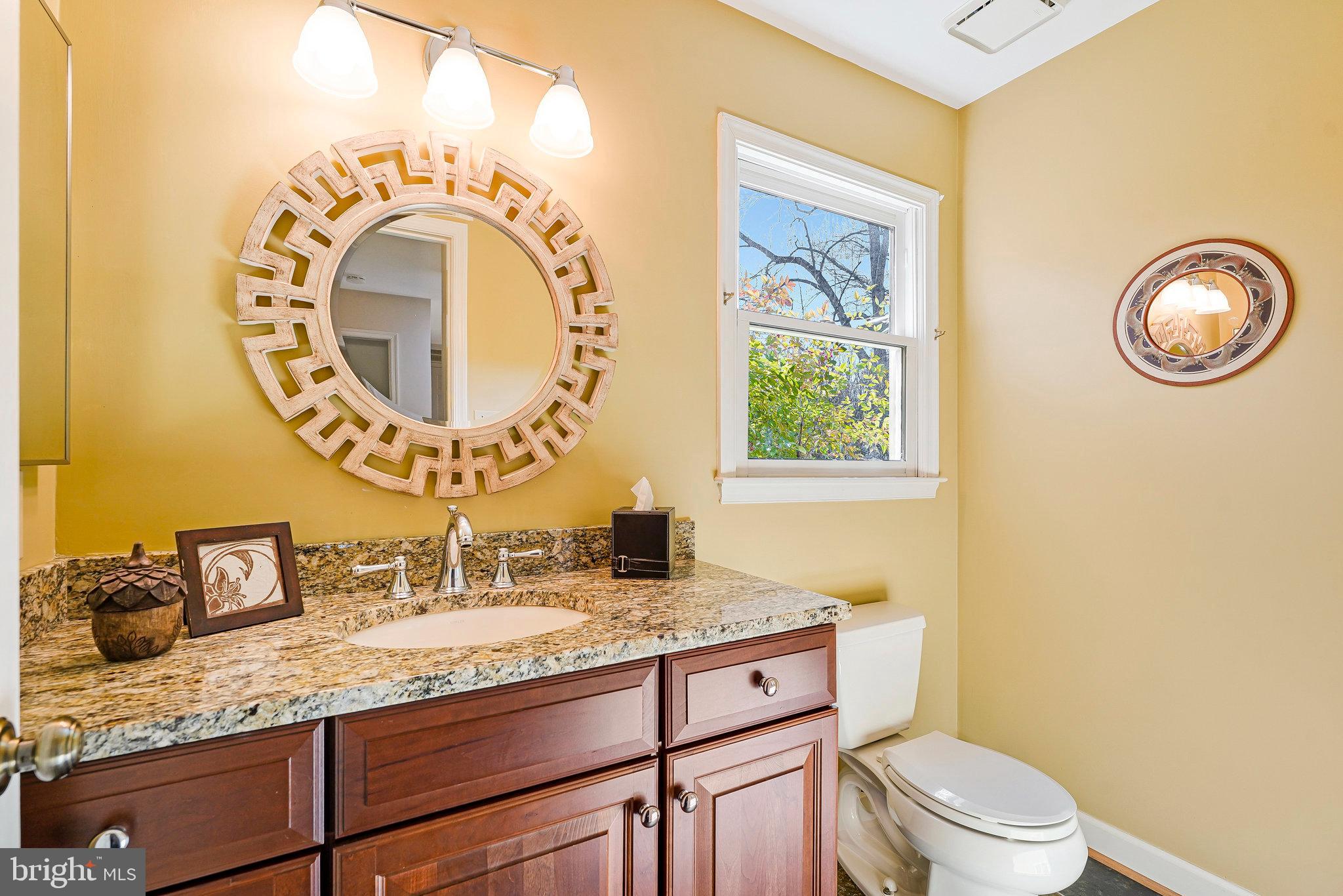 OAKTON GLEN - Residential