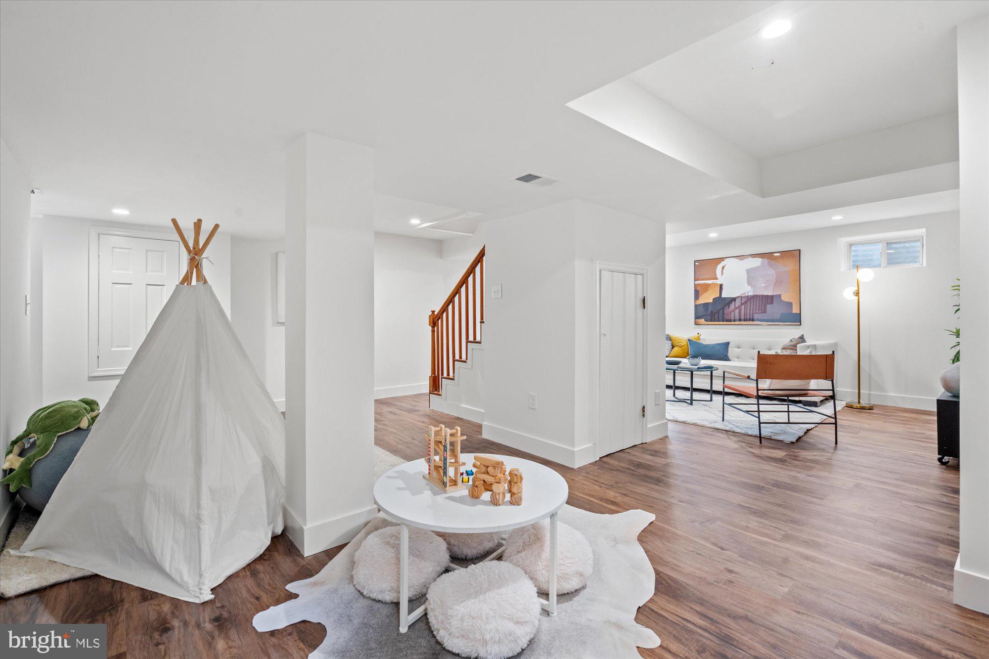 PINEHURST VILLAGE - Residential