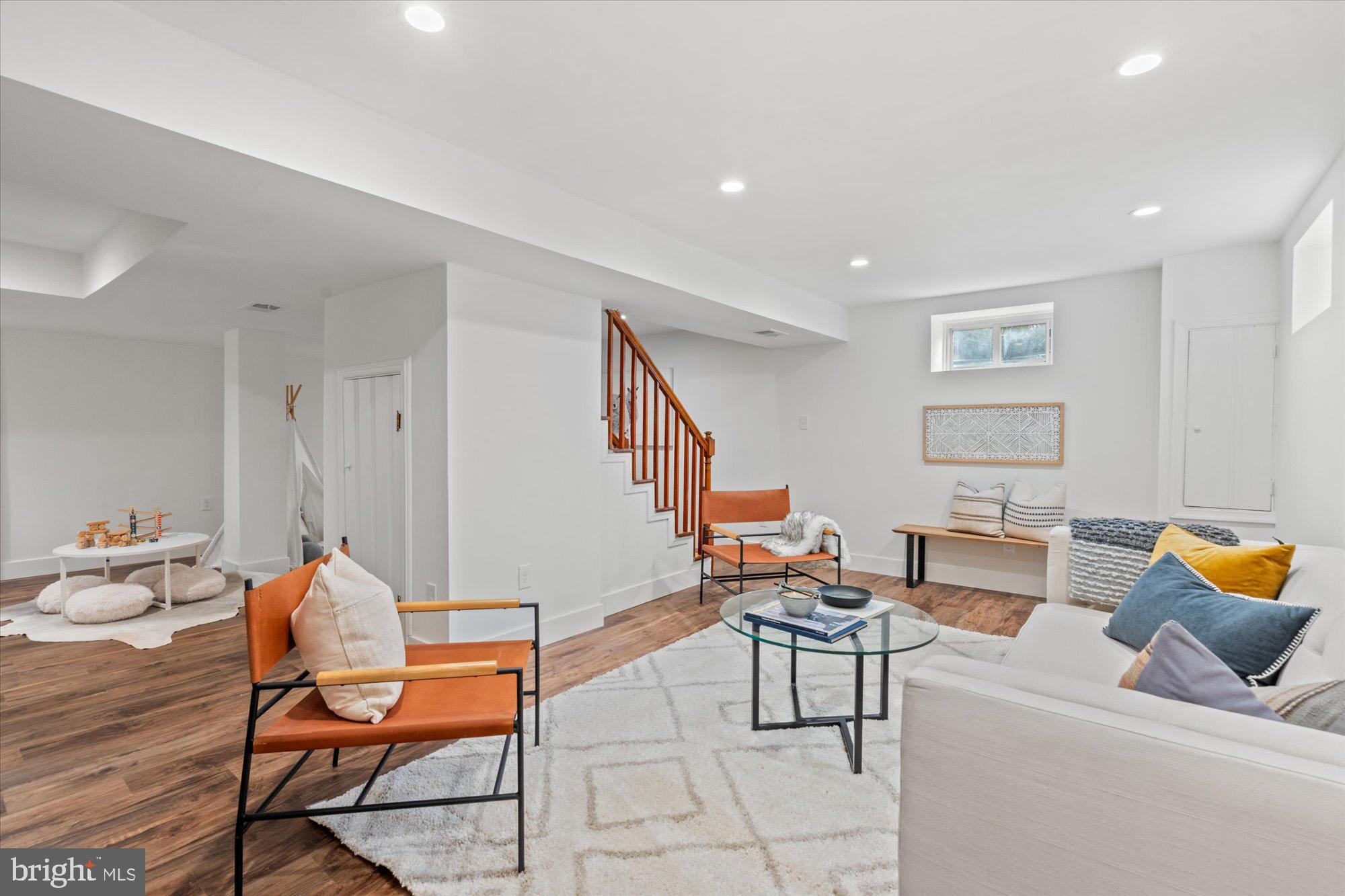 PINEHURST VILLAGE - Residential