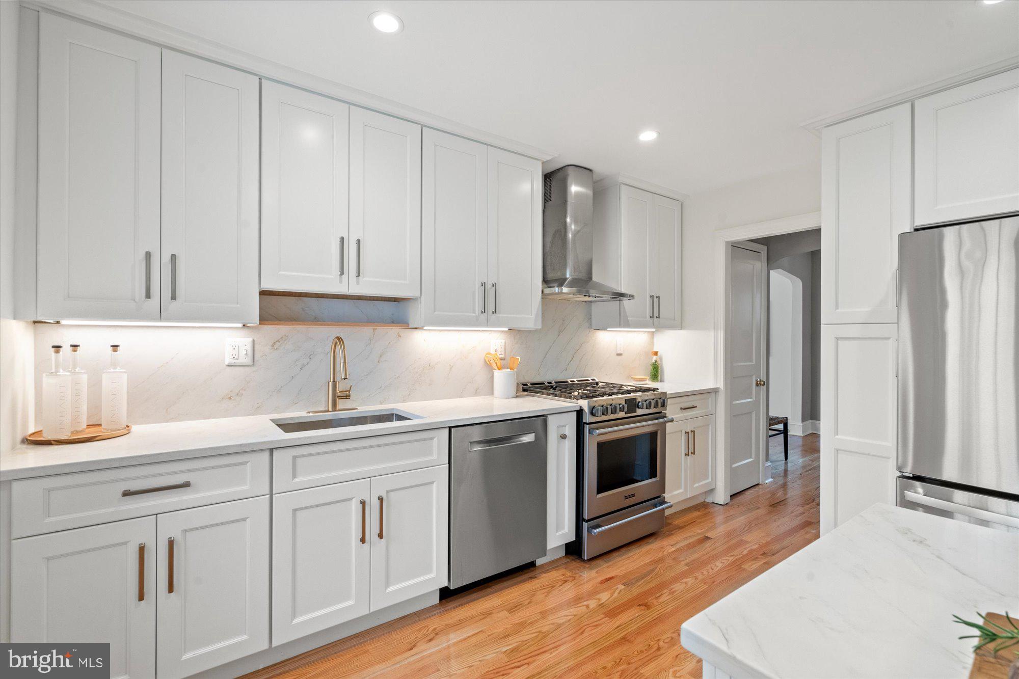 PINEHURST VILLAGE - Residential