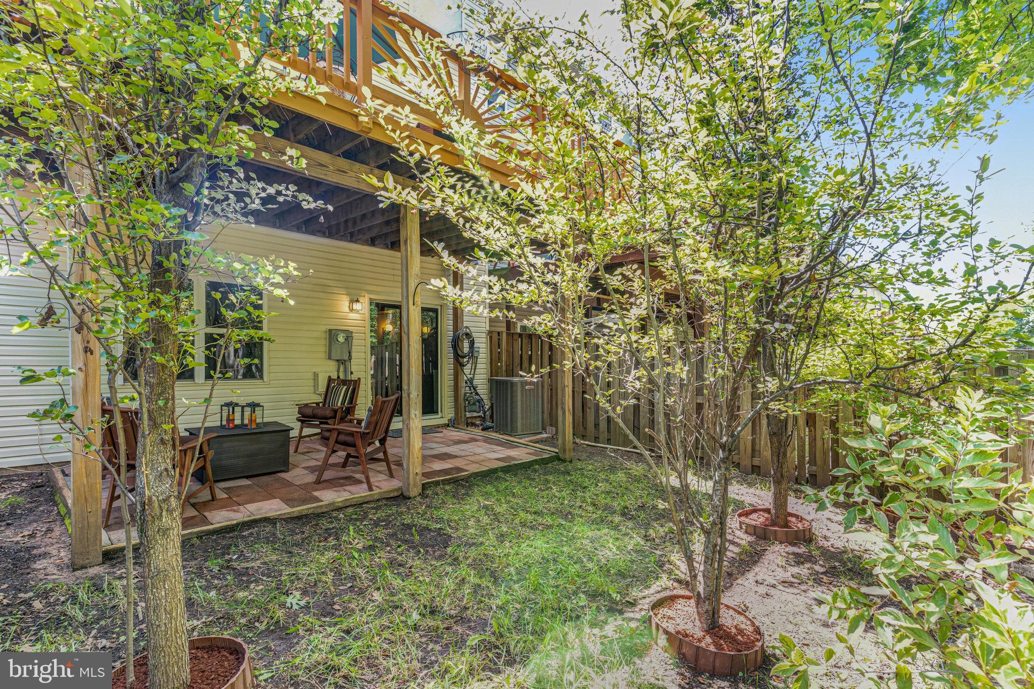 GREENS AT FAIR LAKES - Residential