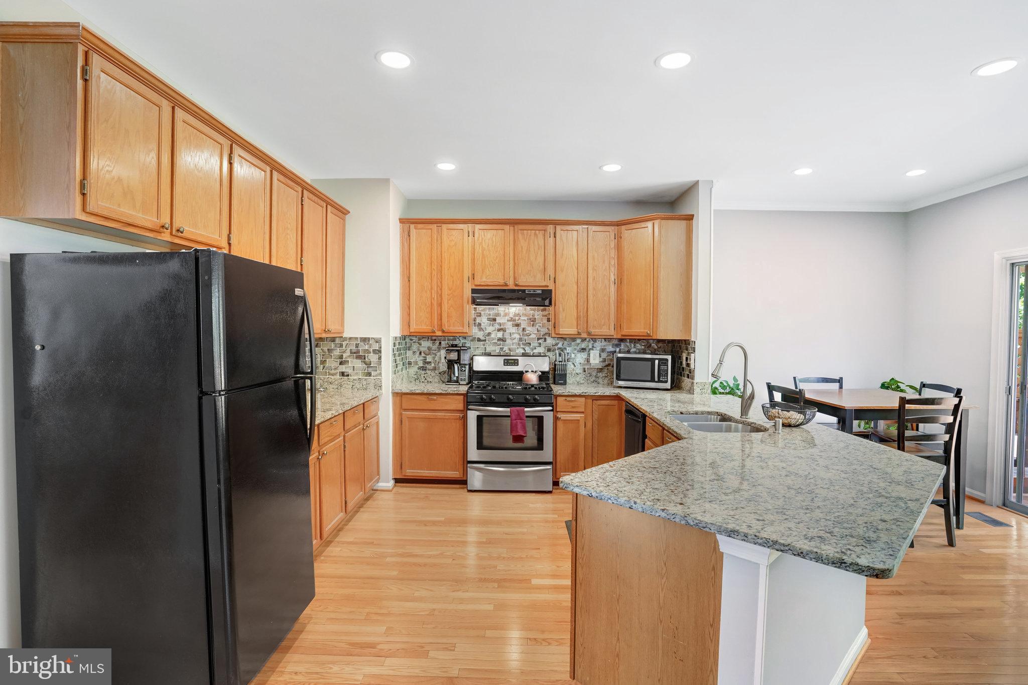 GREENS AT FAIR LAKES - Residential