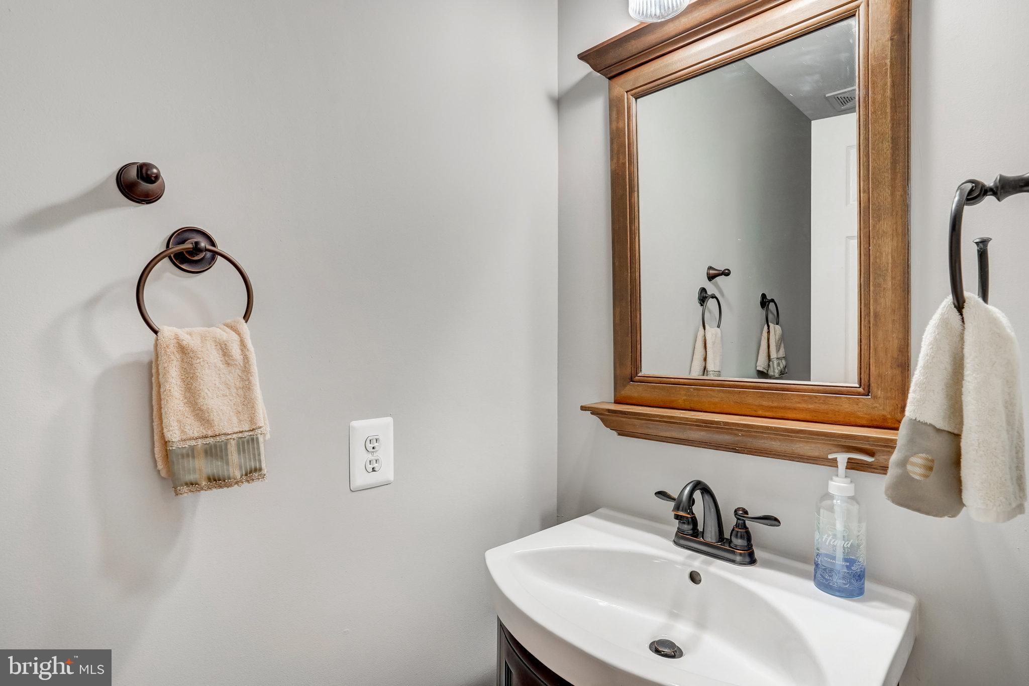 GREENS AT FAIR LAKES - Residential