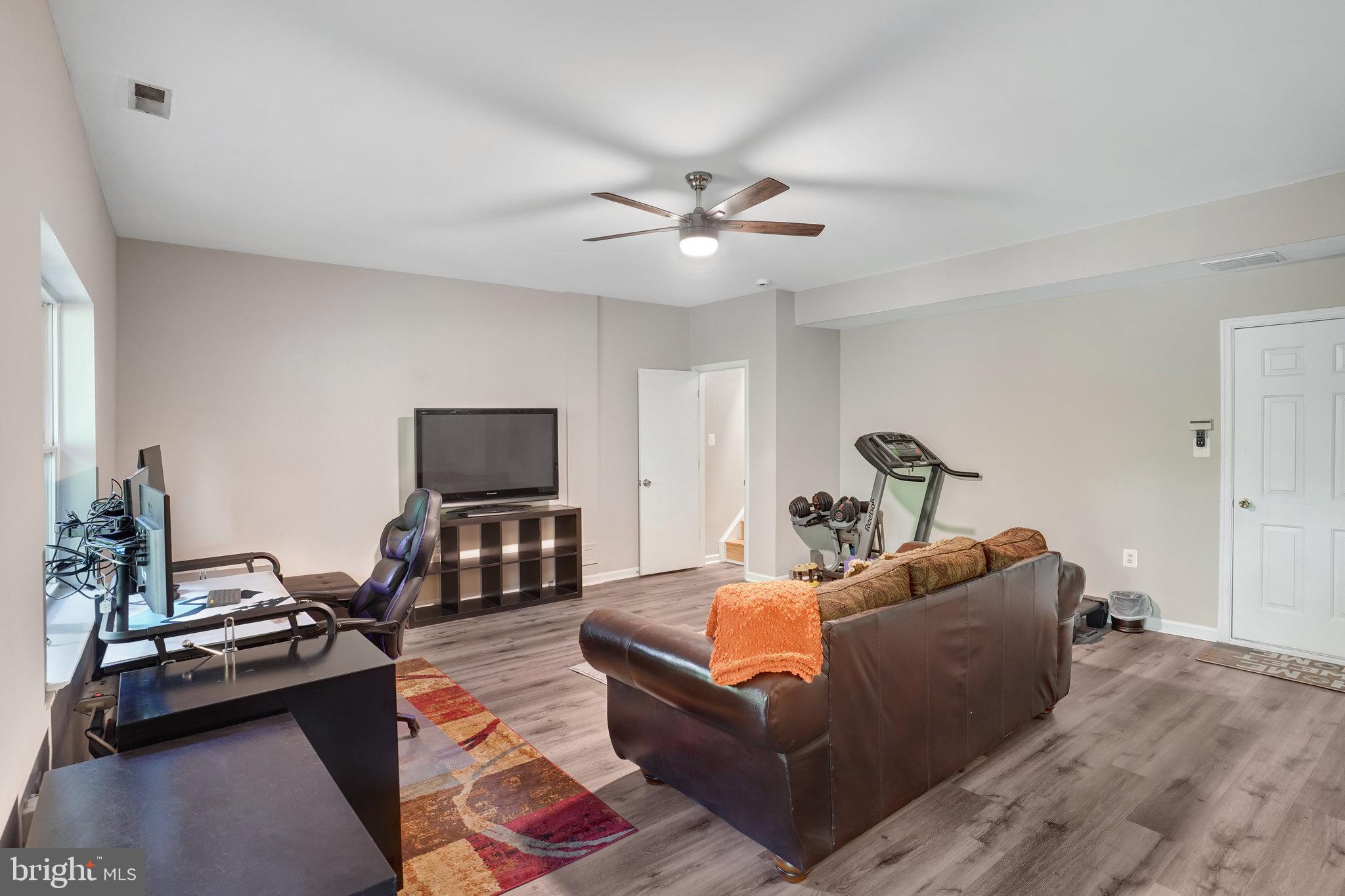 GREENS AT FAIR LAKES - Residential