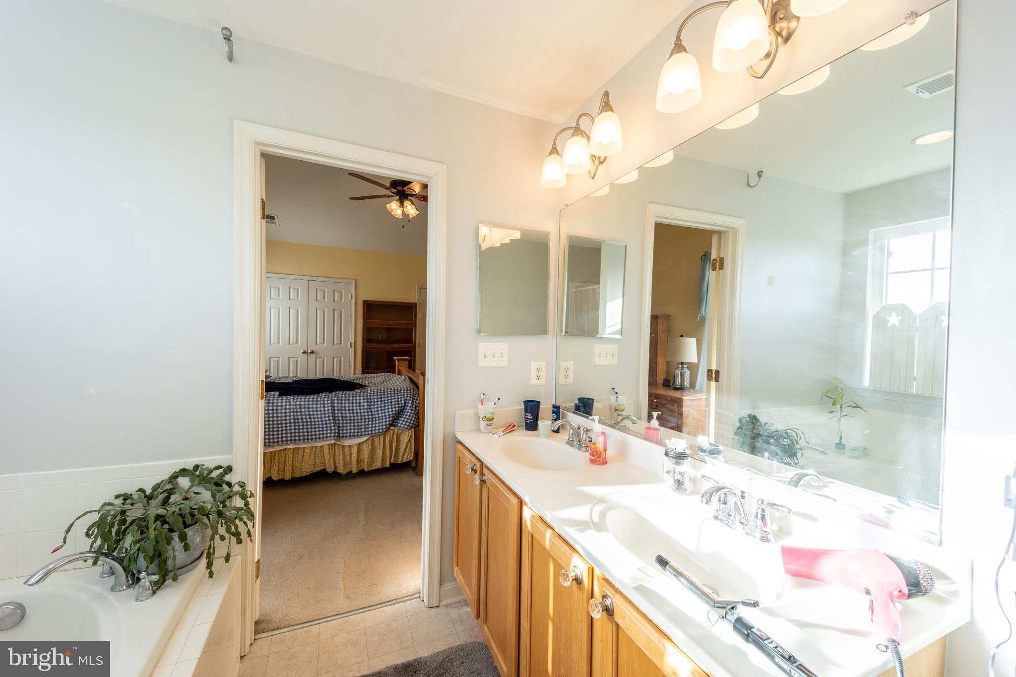 CHANDLERS GLEN - Residential