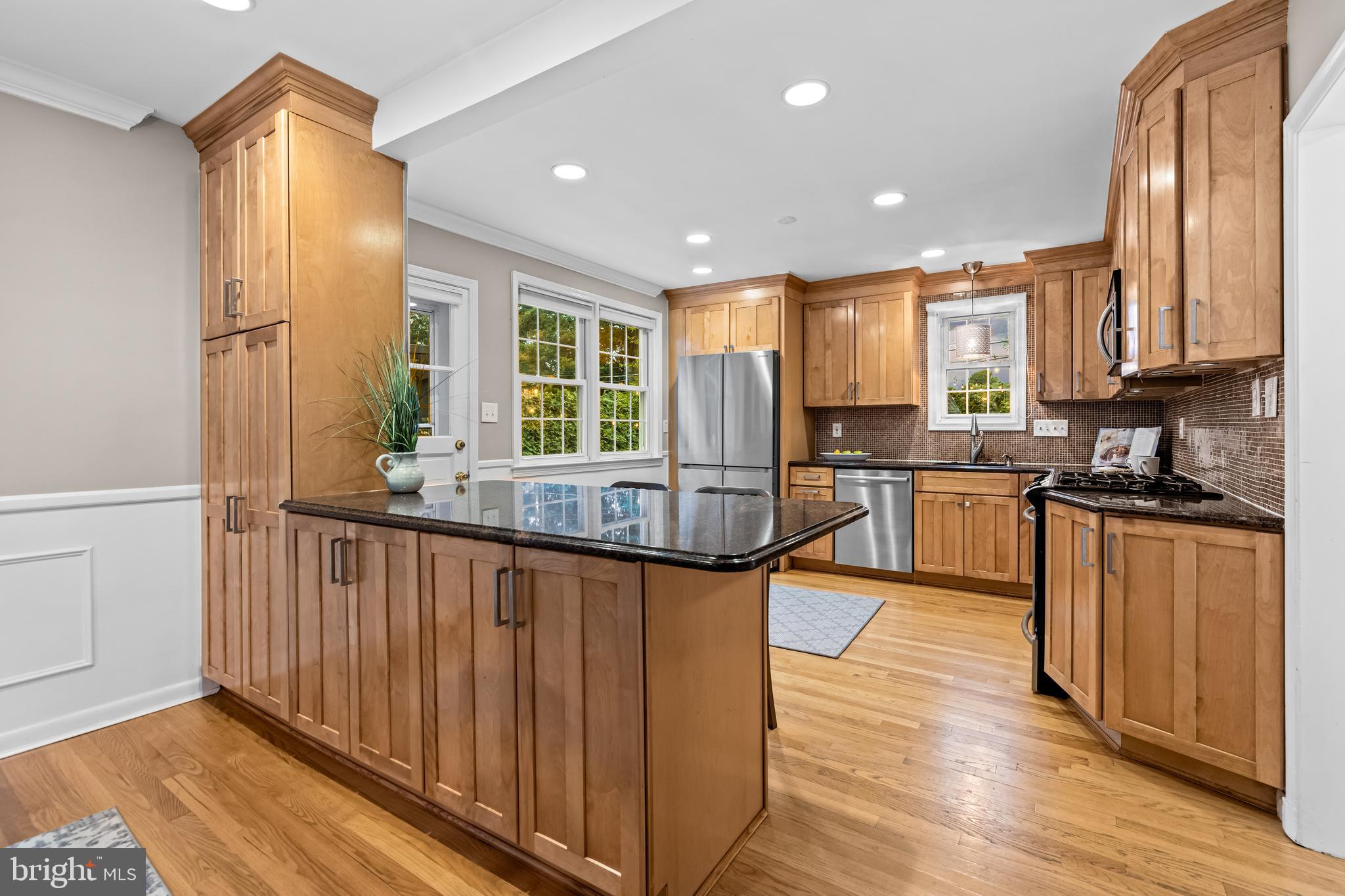 NORTHAMPTON - Residential