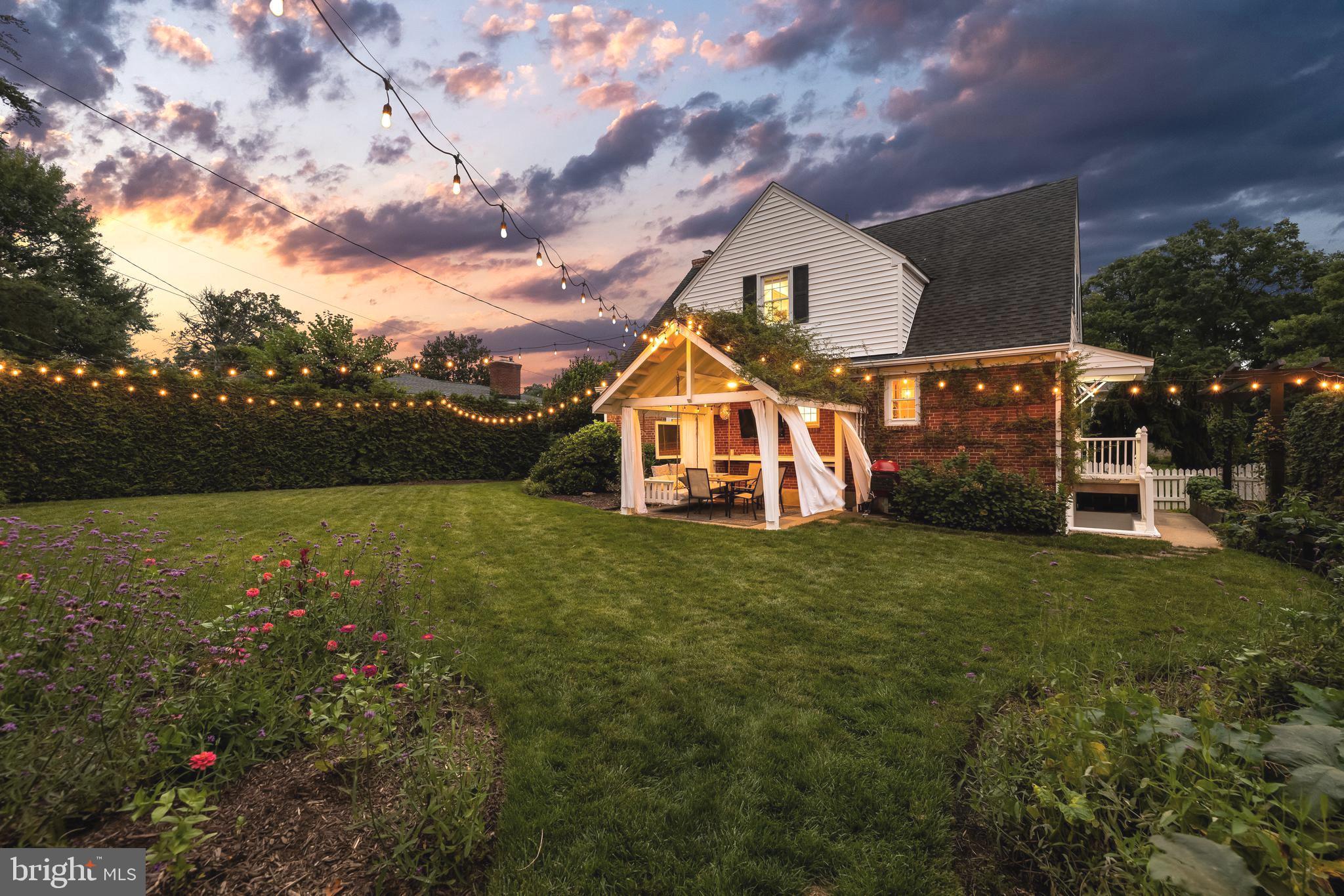 NORTHAMPTON - Residential