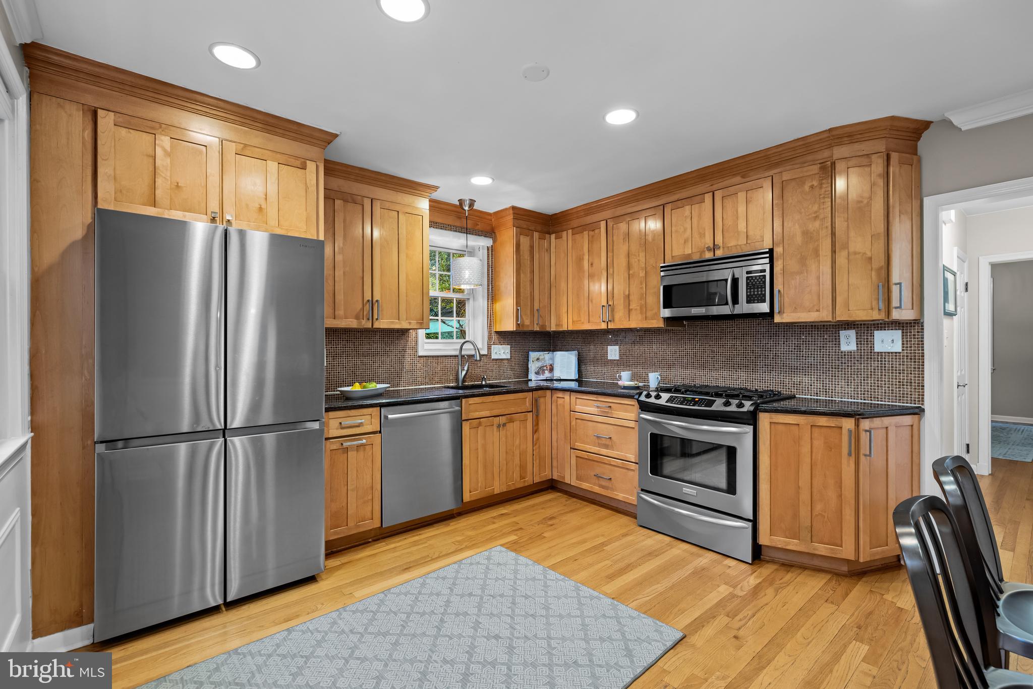 NORTHAMPTON - Residential