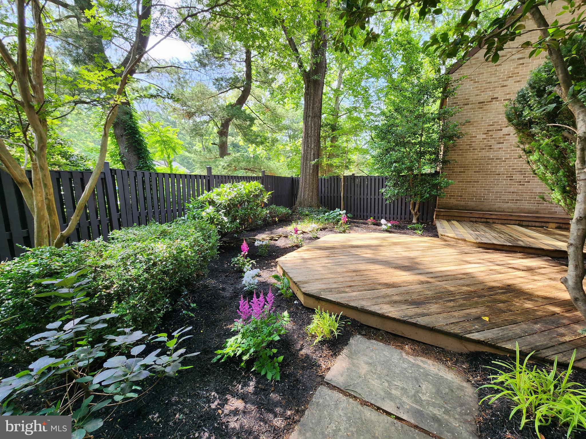 10909 KNIGHTS BRIDGE COURT
