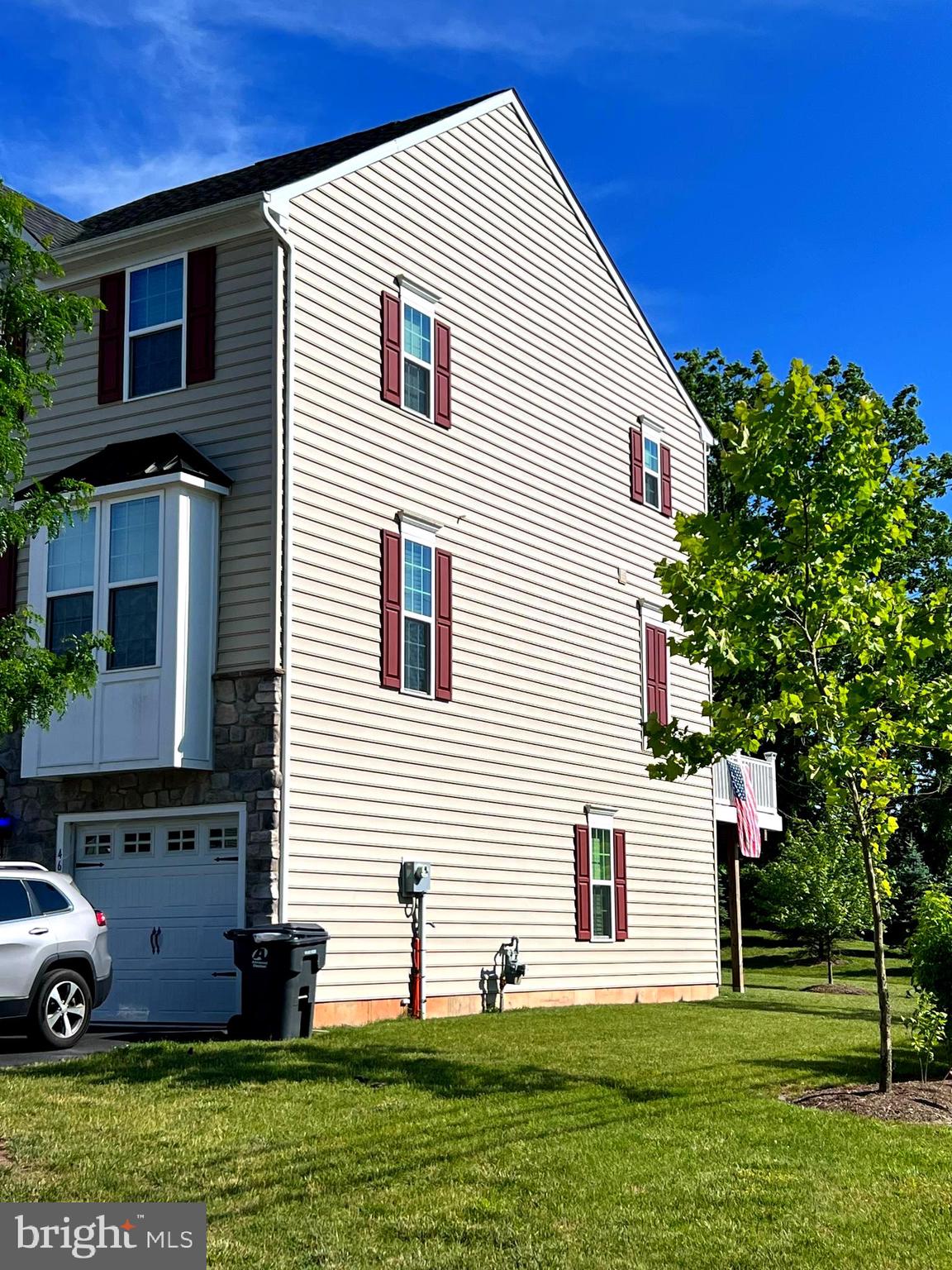 MAIN STREET CROSSING - Residential Lease