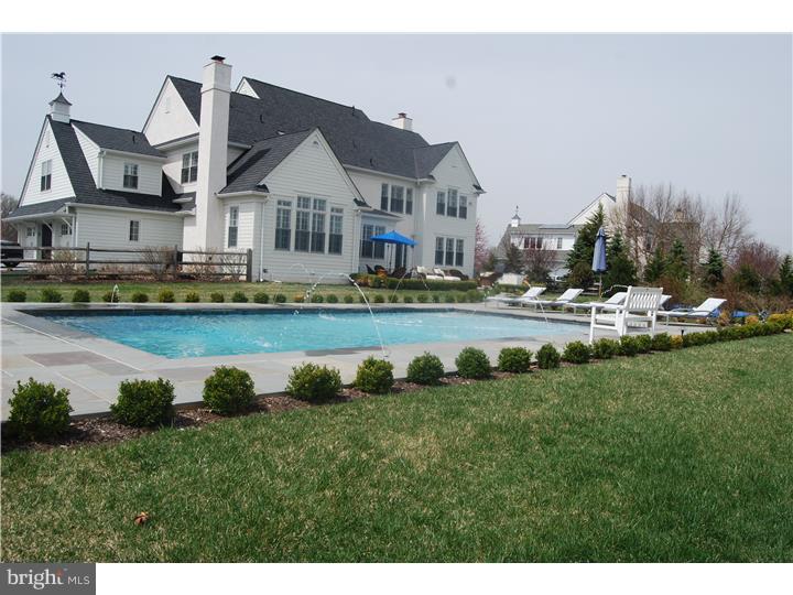 WHITE HORSE - Residential