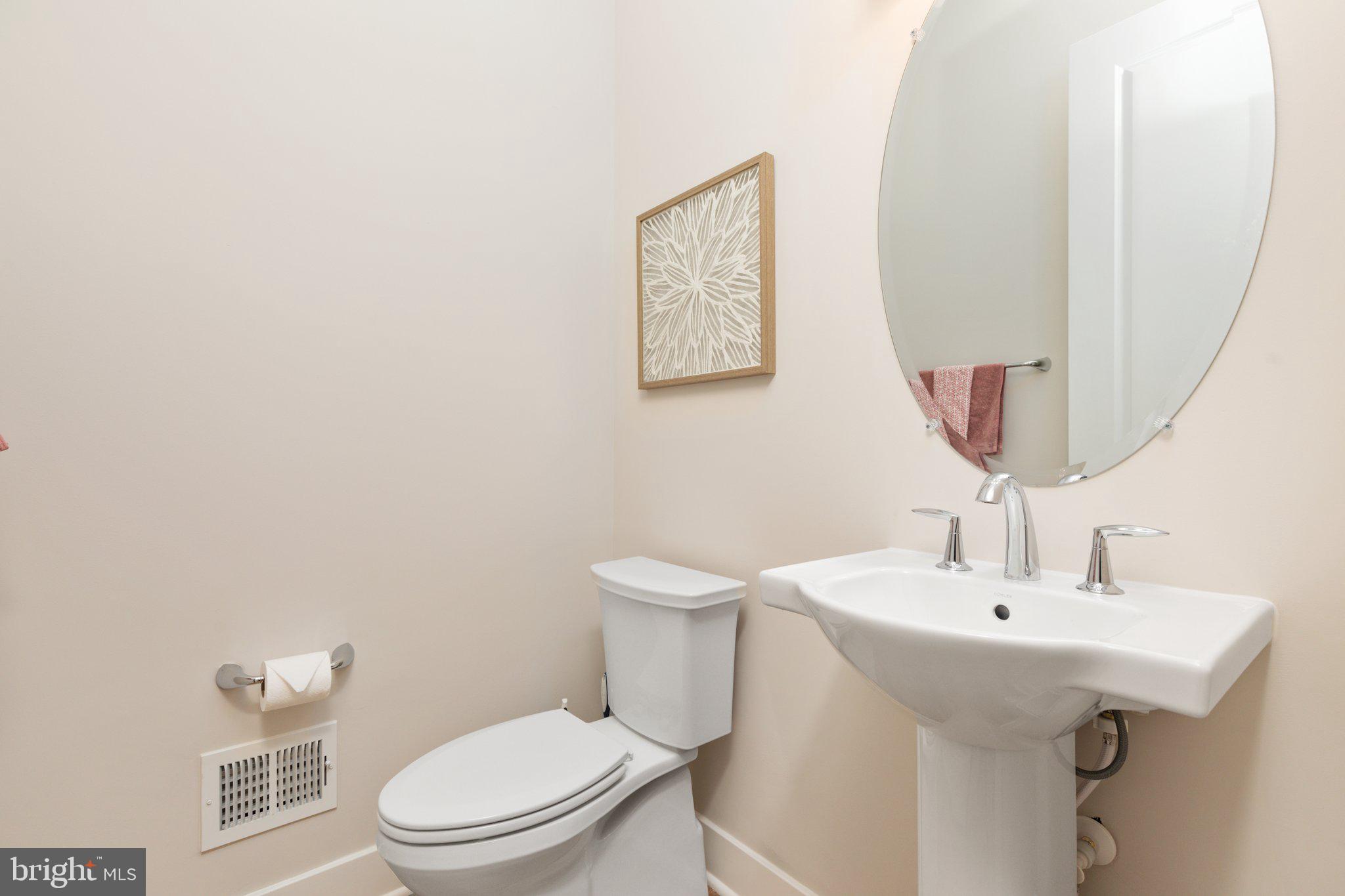 WHITE OAKS FARM - Residential