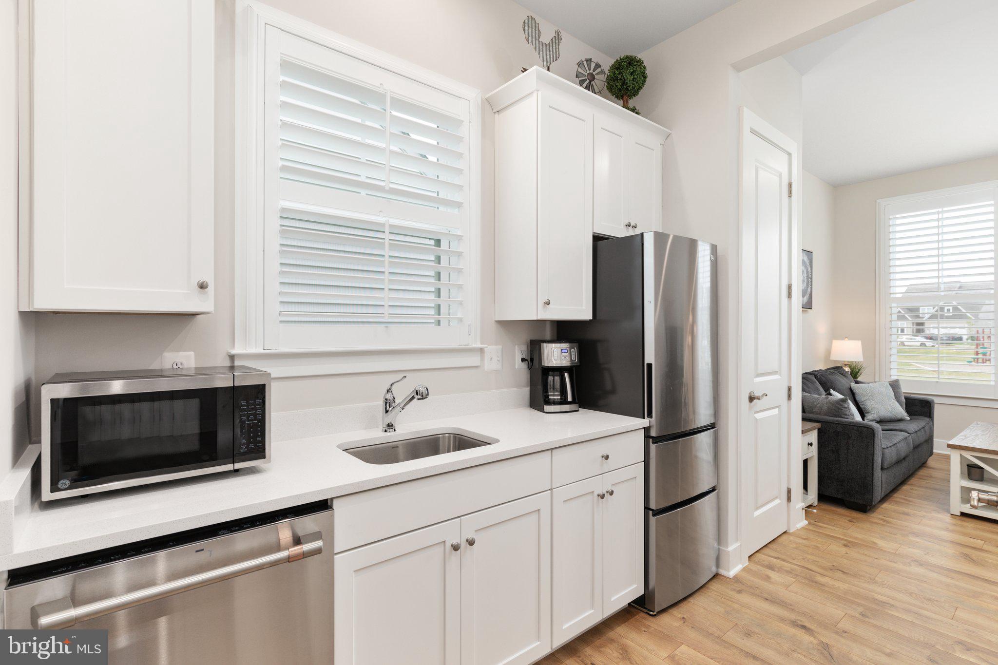 WHITE OAKS FARM - Residential