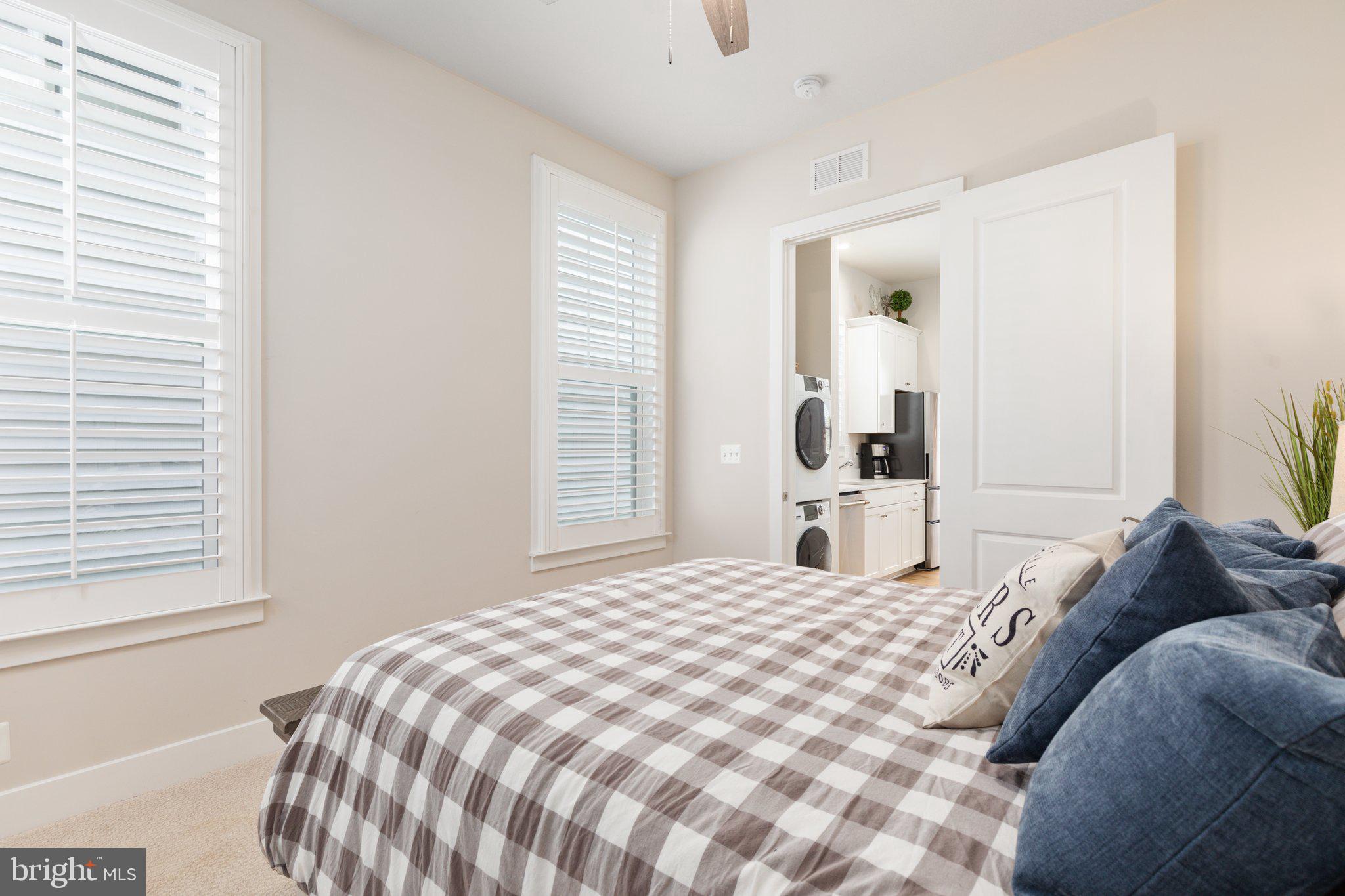 WHITE OAKS FARM - Residential