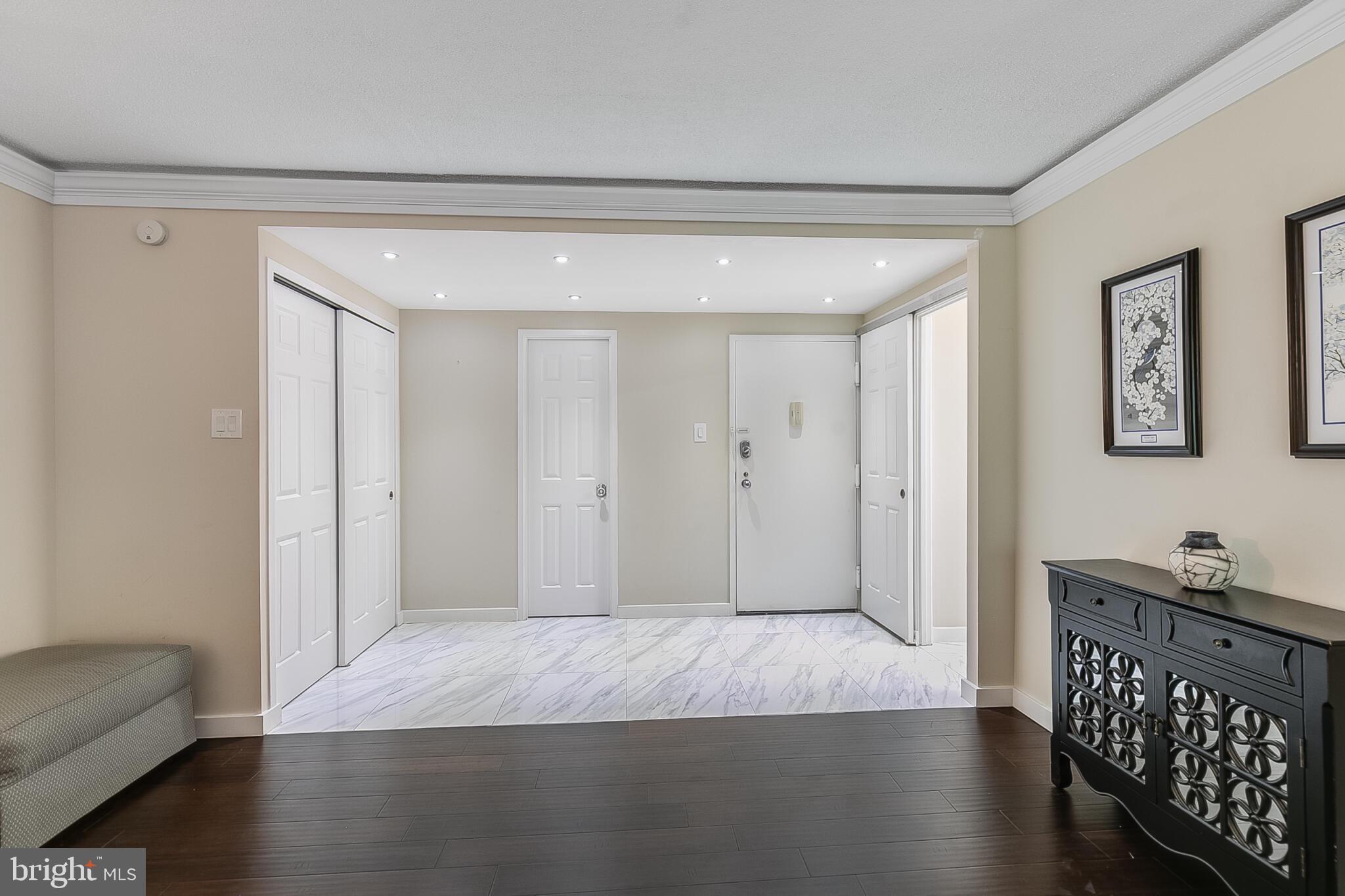 205 YOAKUM PARKWAY 226