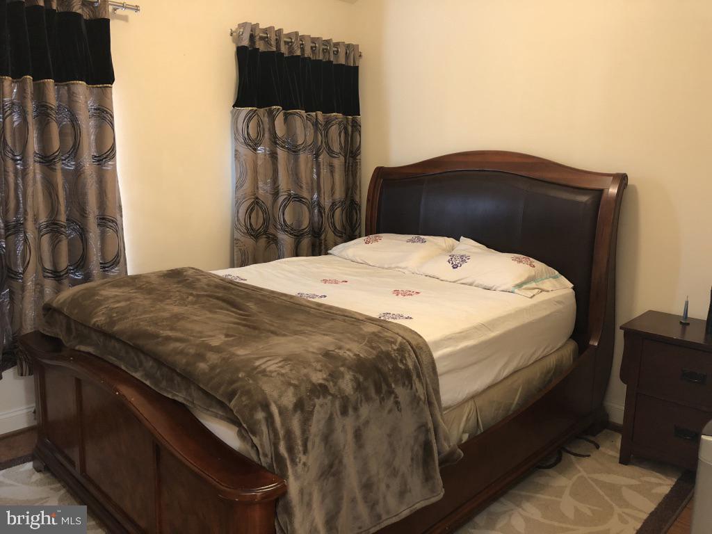 LEAMAN FARM - Residential Lease