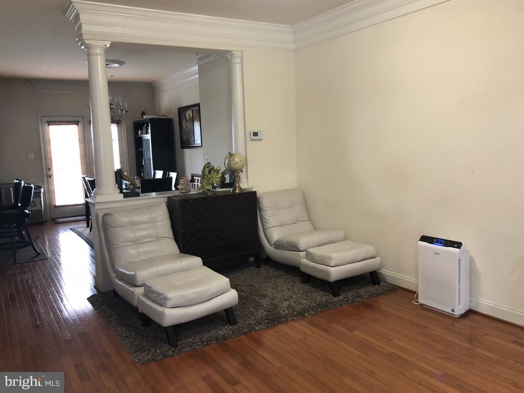 LEAMAN FARM - Residential Lease