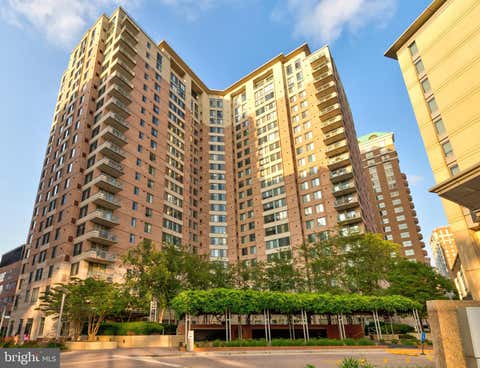Condo For Rent - 851 N Glebe Road #1020<br/> ARLINGTON, VA 22203