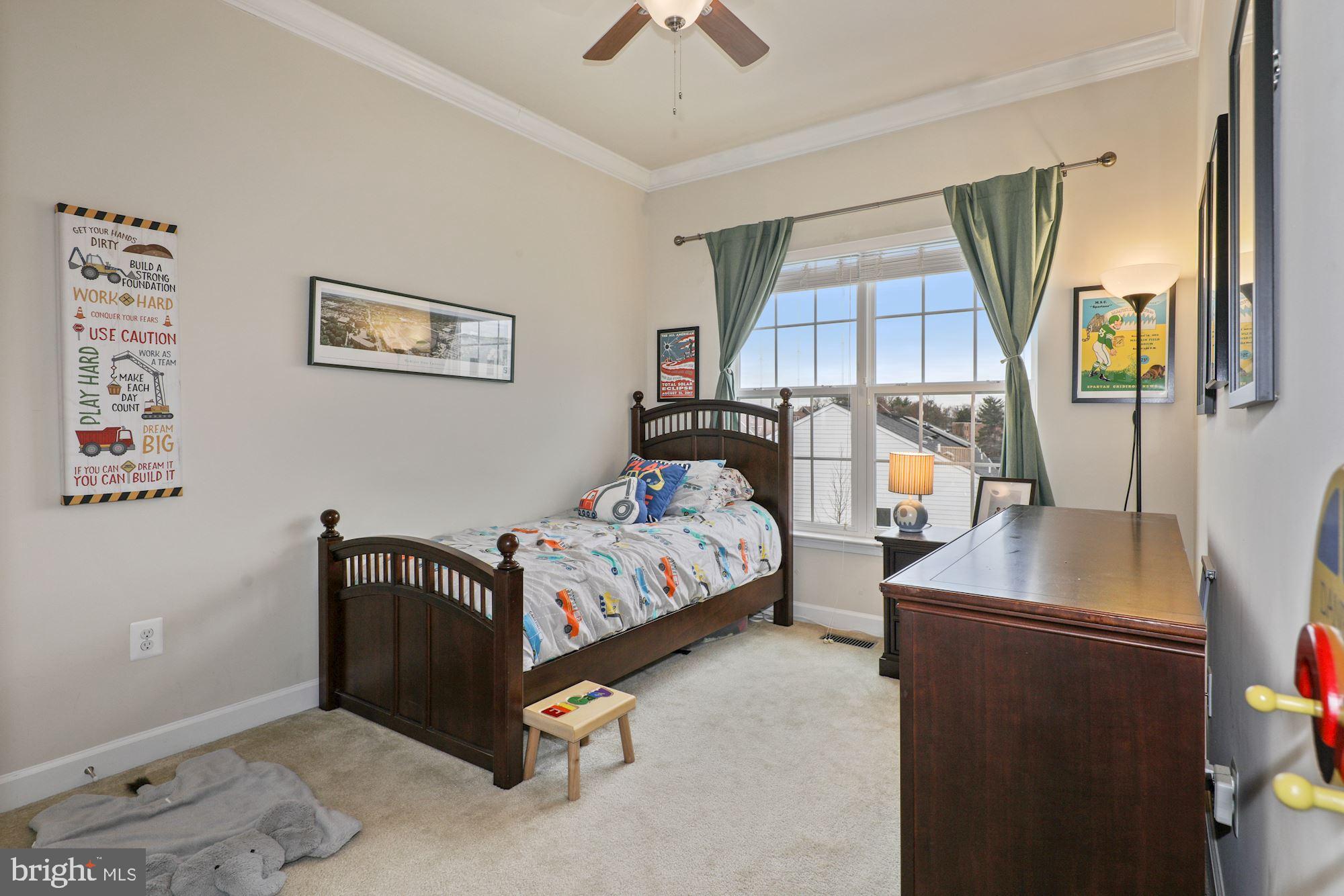 LEESBOROUGH - Residential