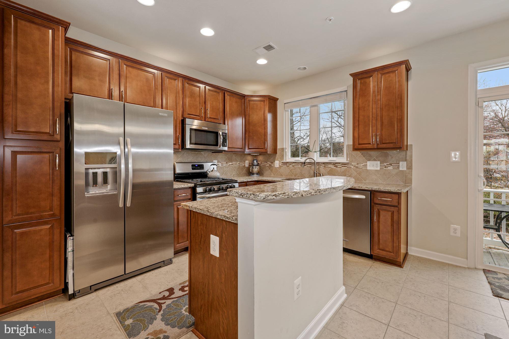 LEESBOROUGH - Residential