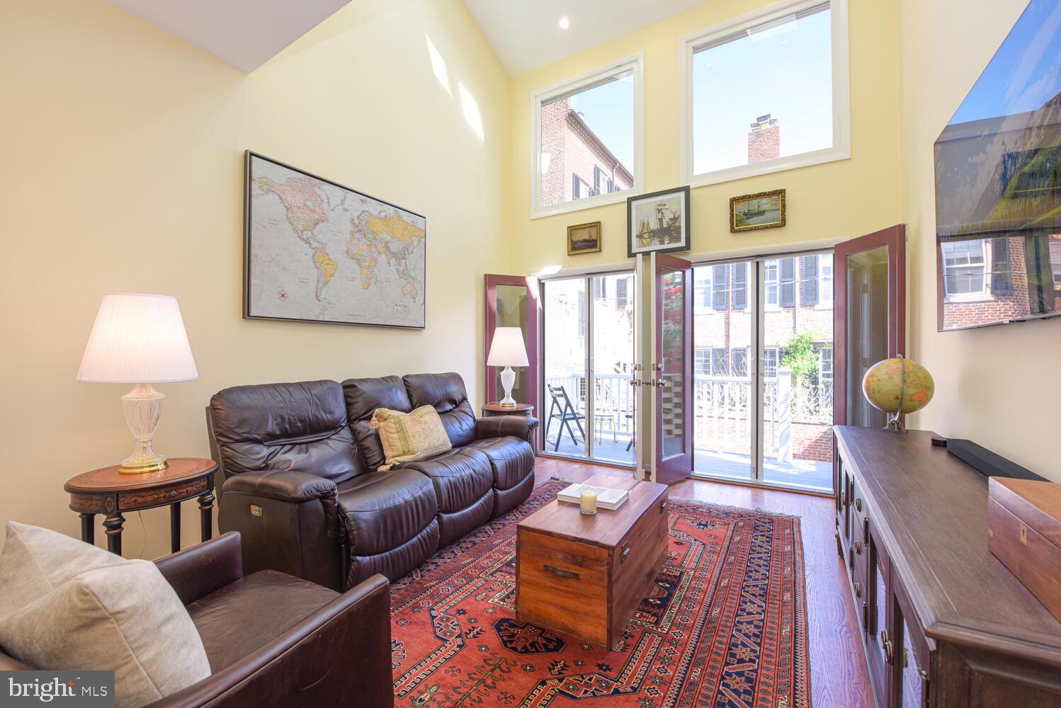 HISTORIC OLD TOWN - Residential